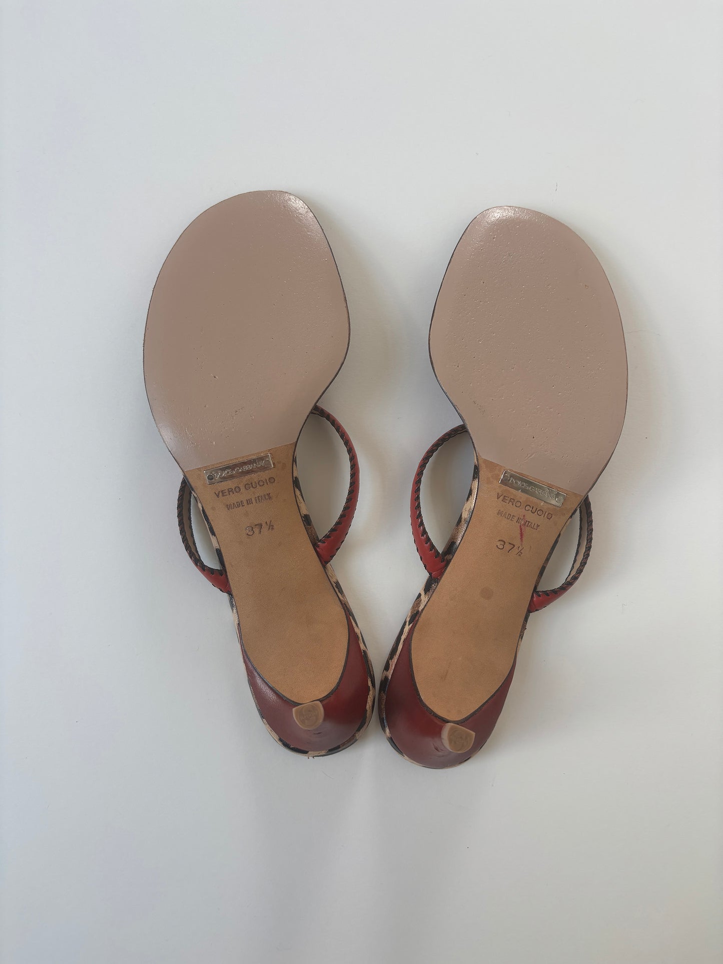 Dolce & Gabanna 2000s minimalistic leopard thong kitten heels (EU 37,5 / US 7)
