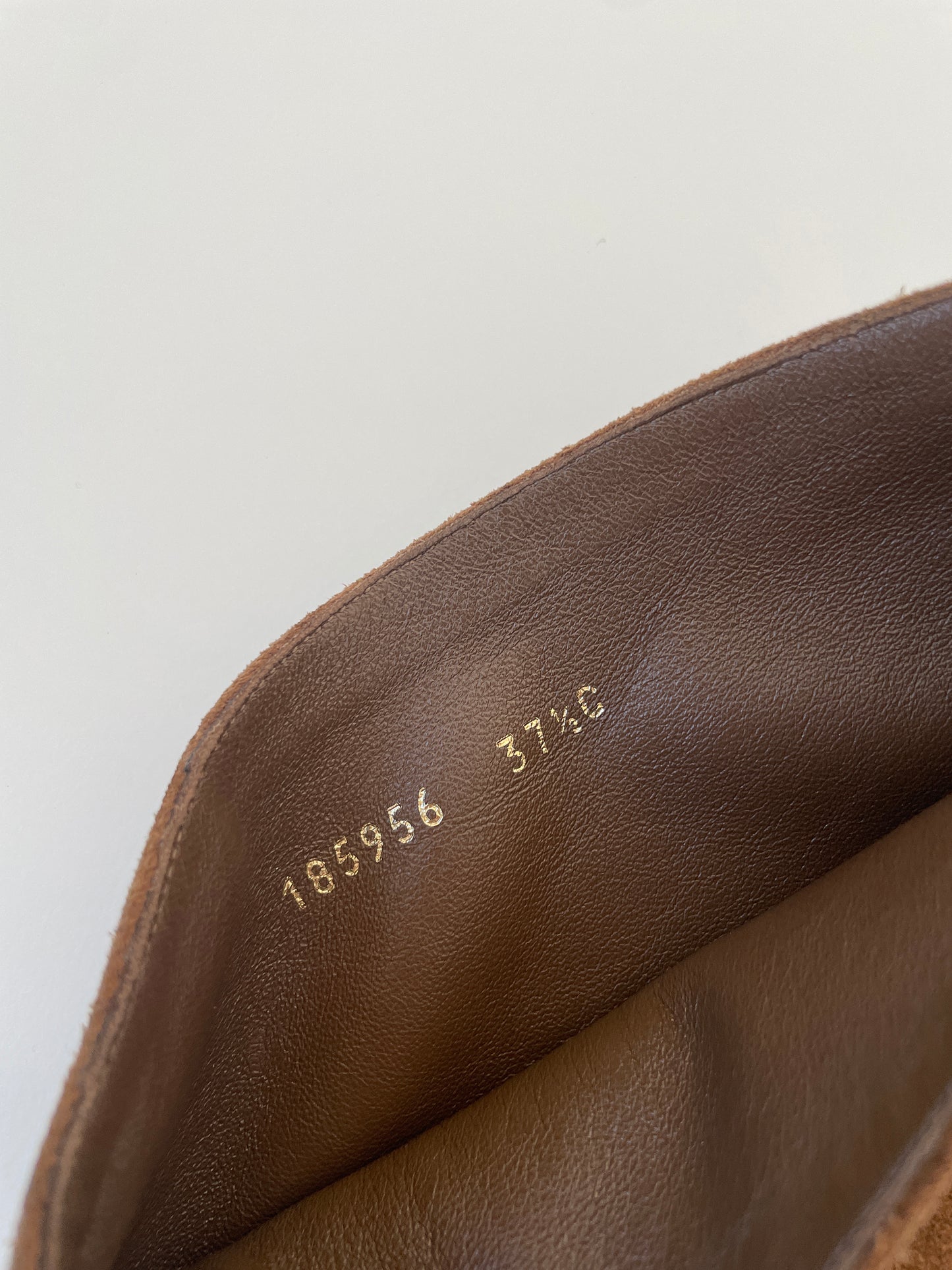 Gucci by Tom Ford tan suede bamboo boots (EU 37,5 / US 7)