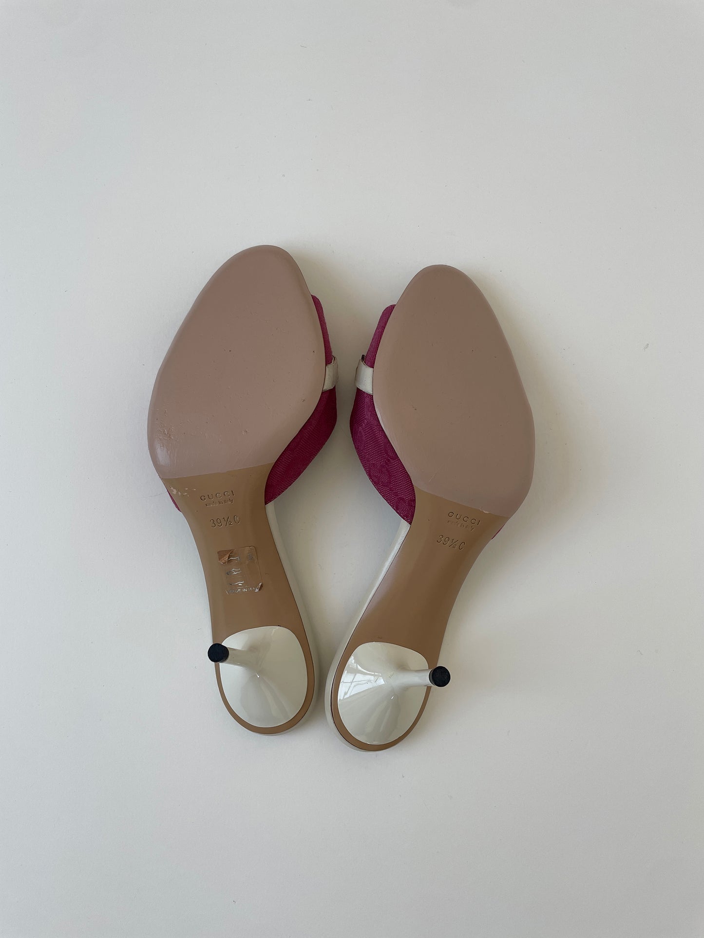 Gucci by Tom Ford raspberry monogram slim horsebit heels (EU 39,5 / US 9)