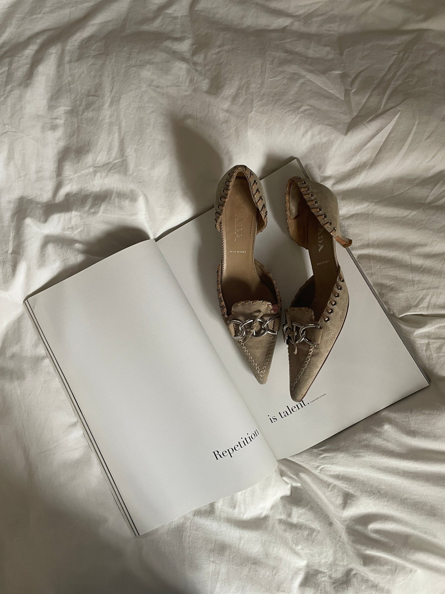 Prada suede leather kitten heels (EU 40,5 / US 9,5)