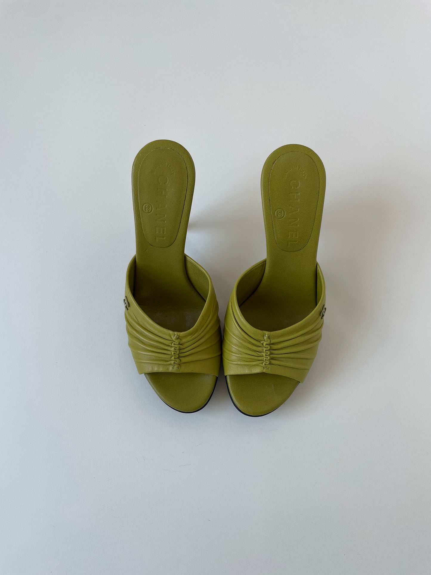Vintage Chanel 2000s lime green ruffle heels with cute tiny CC logo