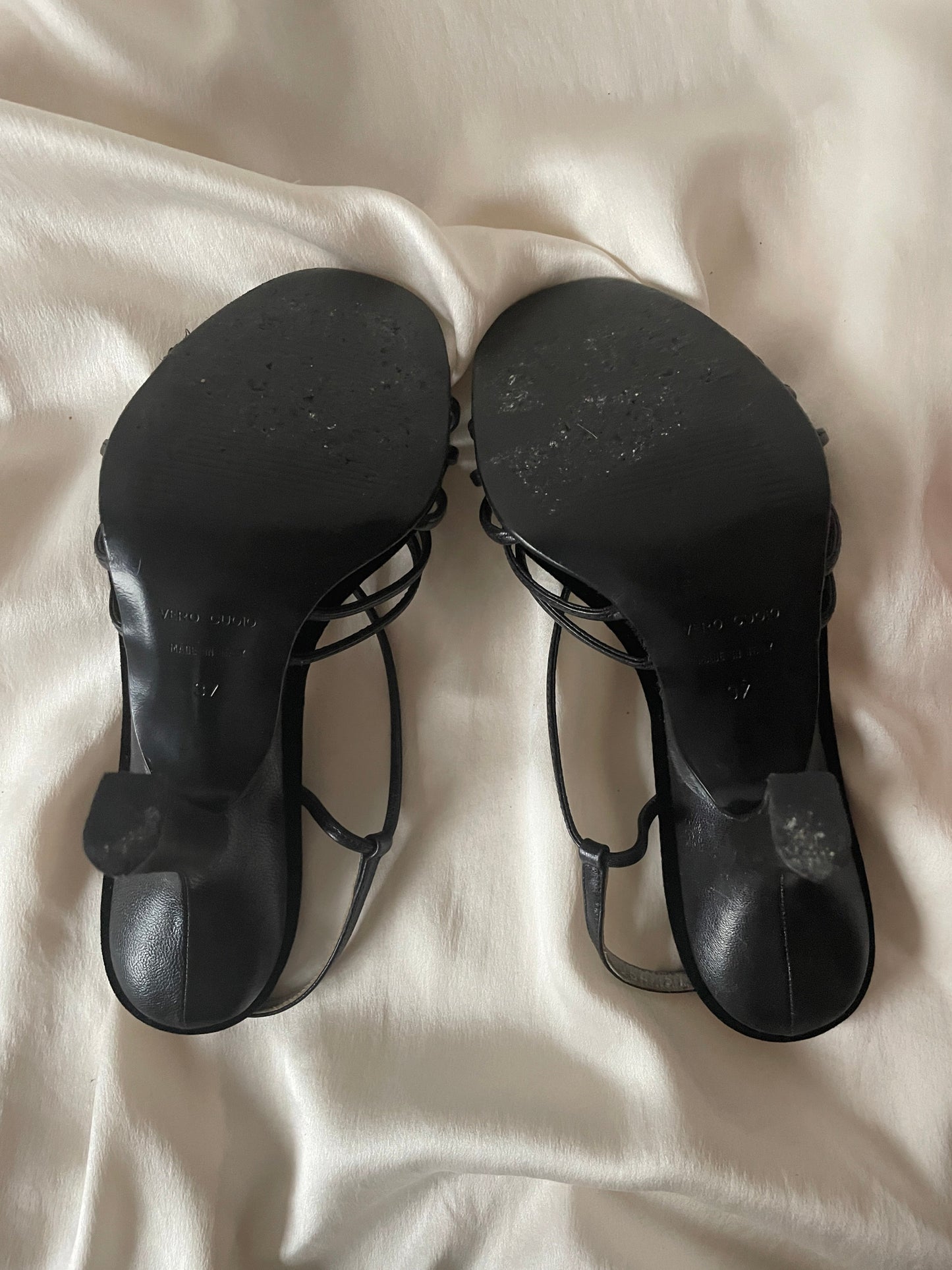 Dolce & Gabbana Vintage 90s velvet sandal heels SS 1998 (EU 37 / US 6,5)