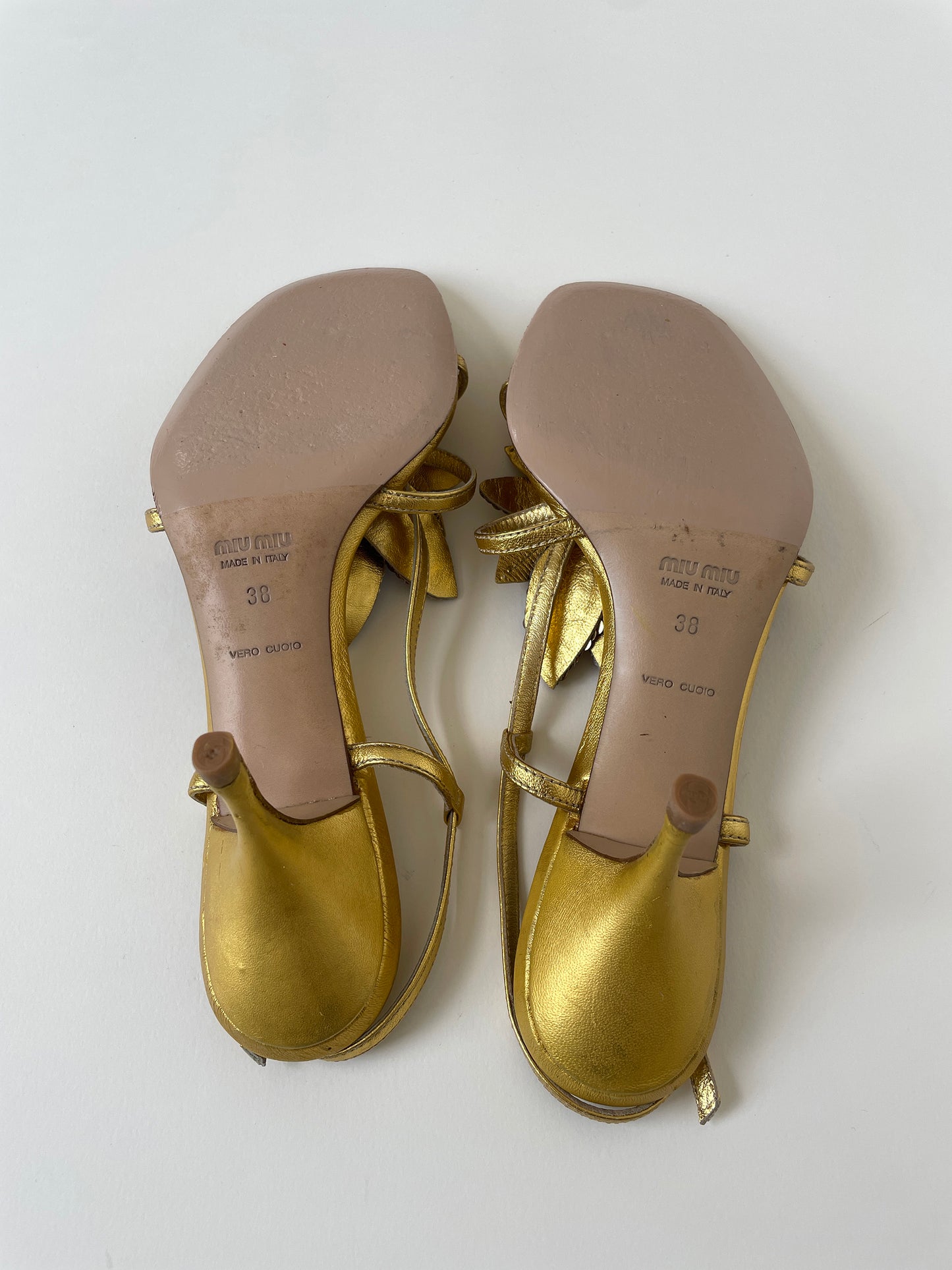 Miu Miu 2000s metallic golden floral kitten heels (EU 38 / US 7.5)
