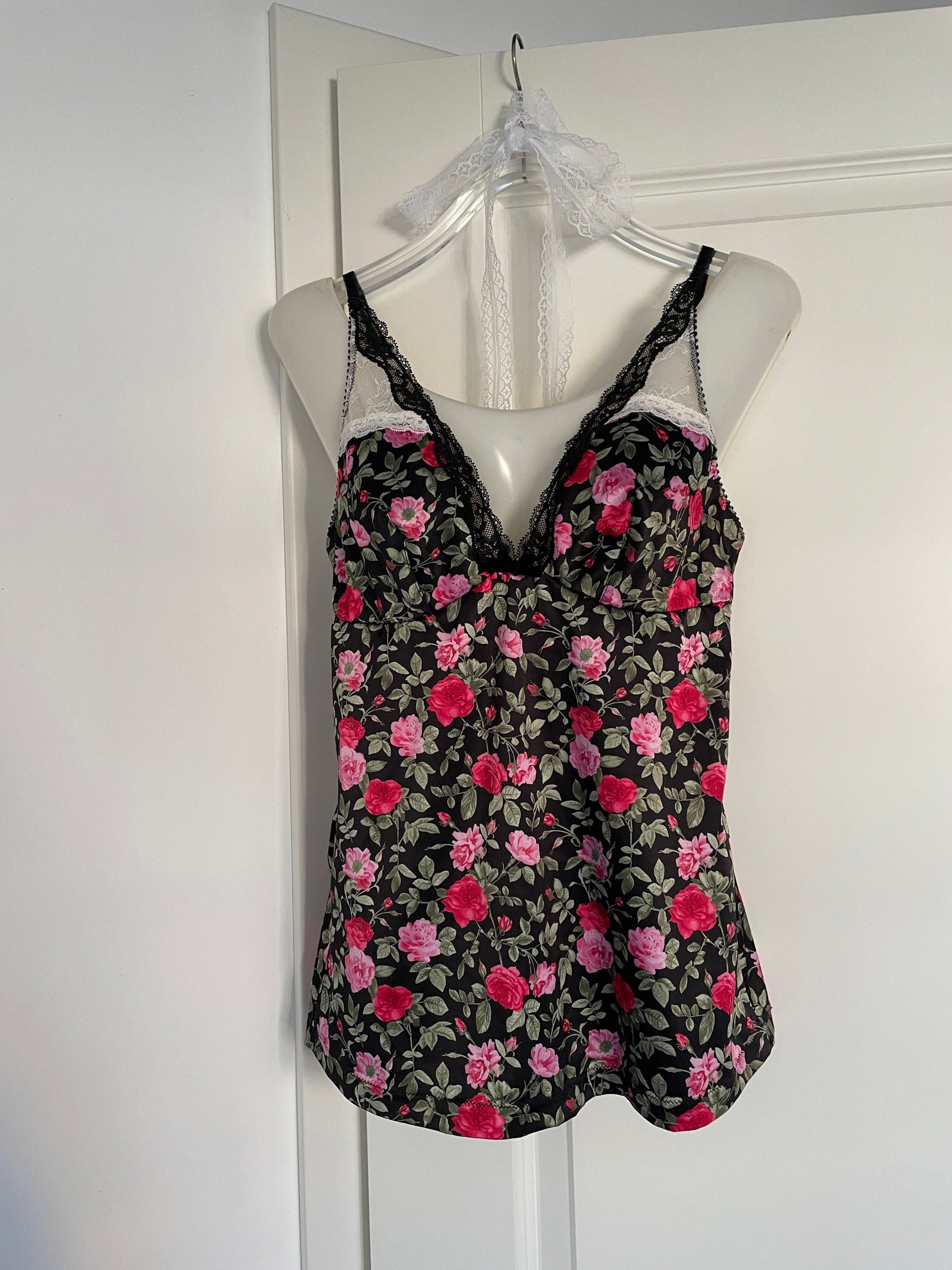 Vintage Dolce & Gabbana roses lace top