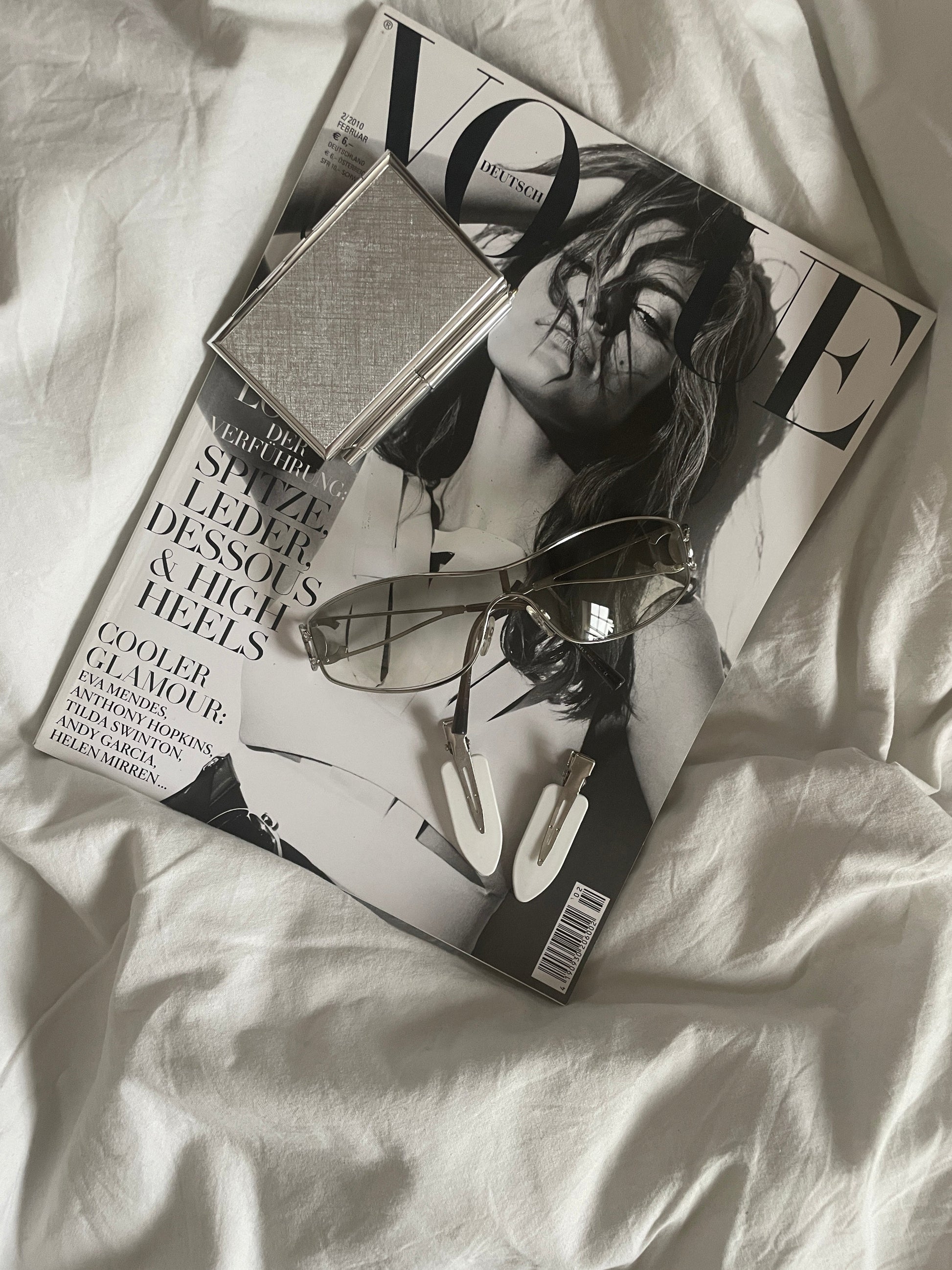 Vintage Chanel shield sunglasses