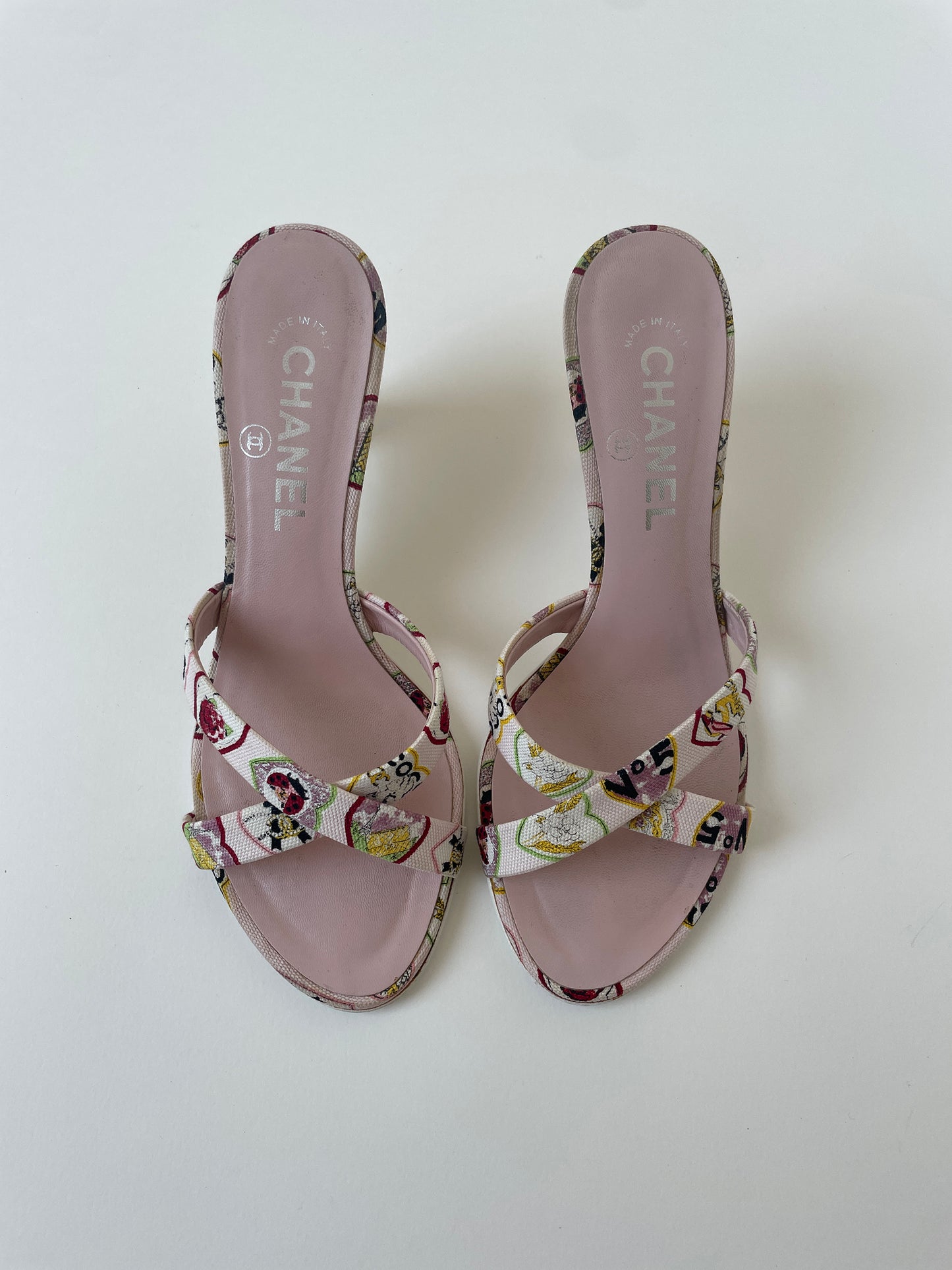 Vintage Chanel 2000s by Karl Lagerfeld light pink wedges with cute Paris themed comic print