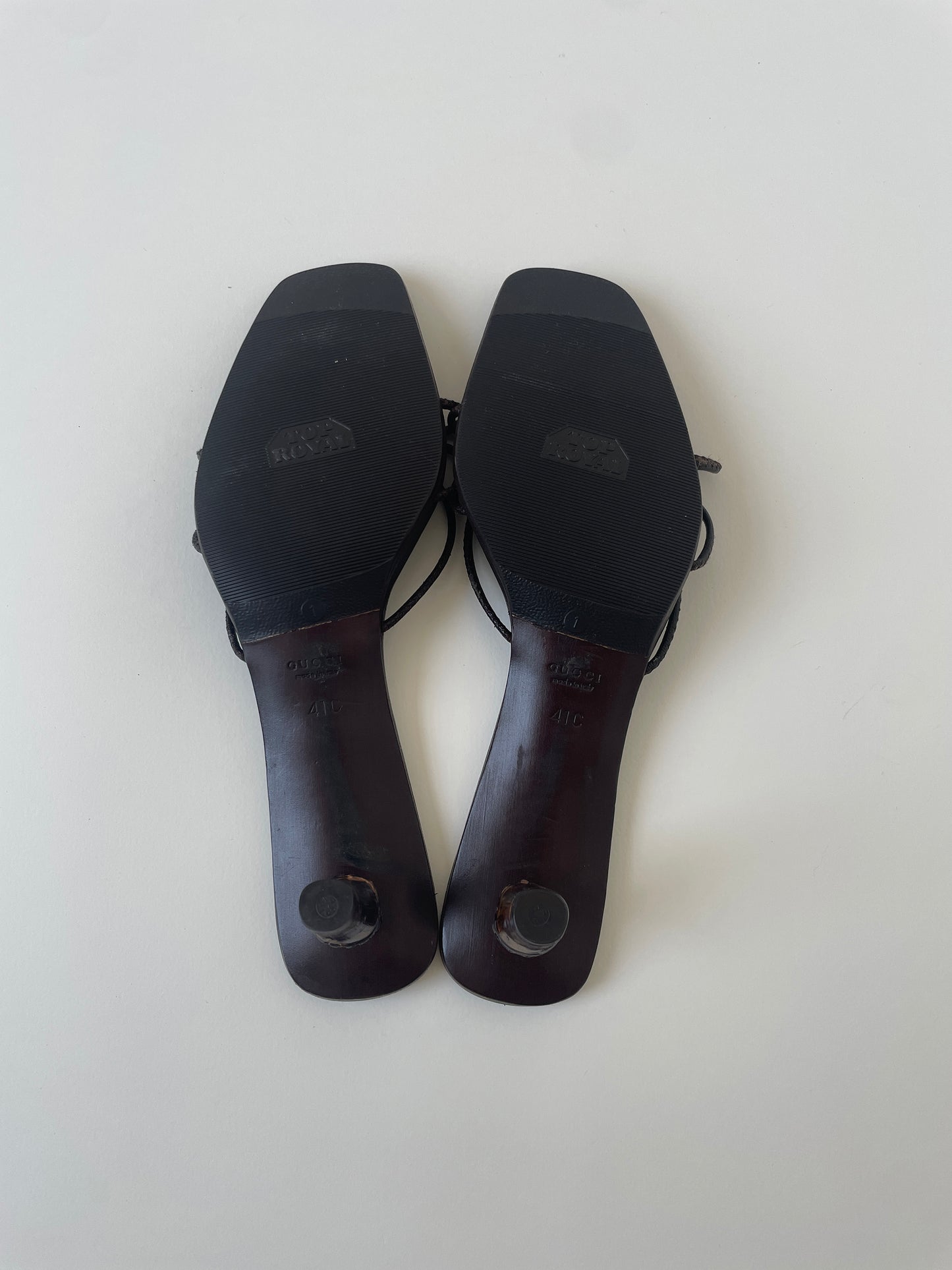Gucci by Tom Ford S/S 2002 dark brown bamboo kitten heels (EU 41 / US 10.5)