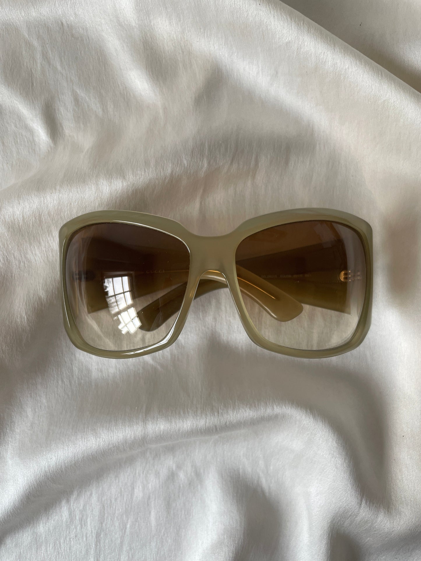 Gucci 2000s horsebit sunglasses