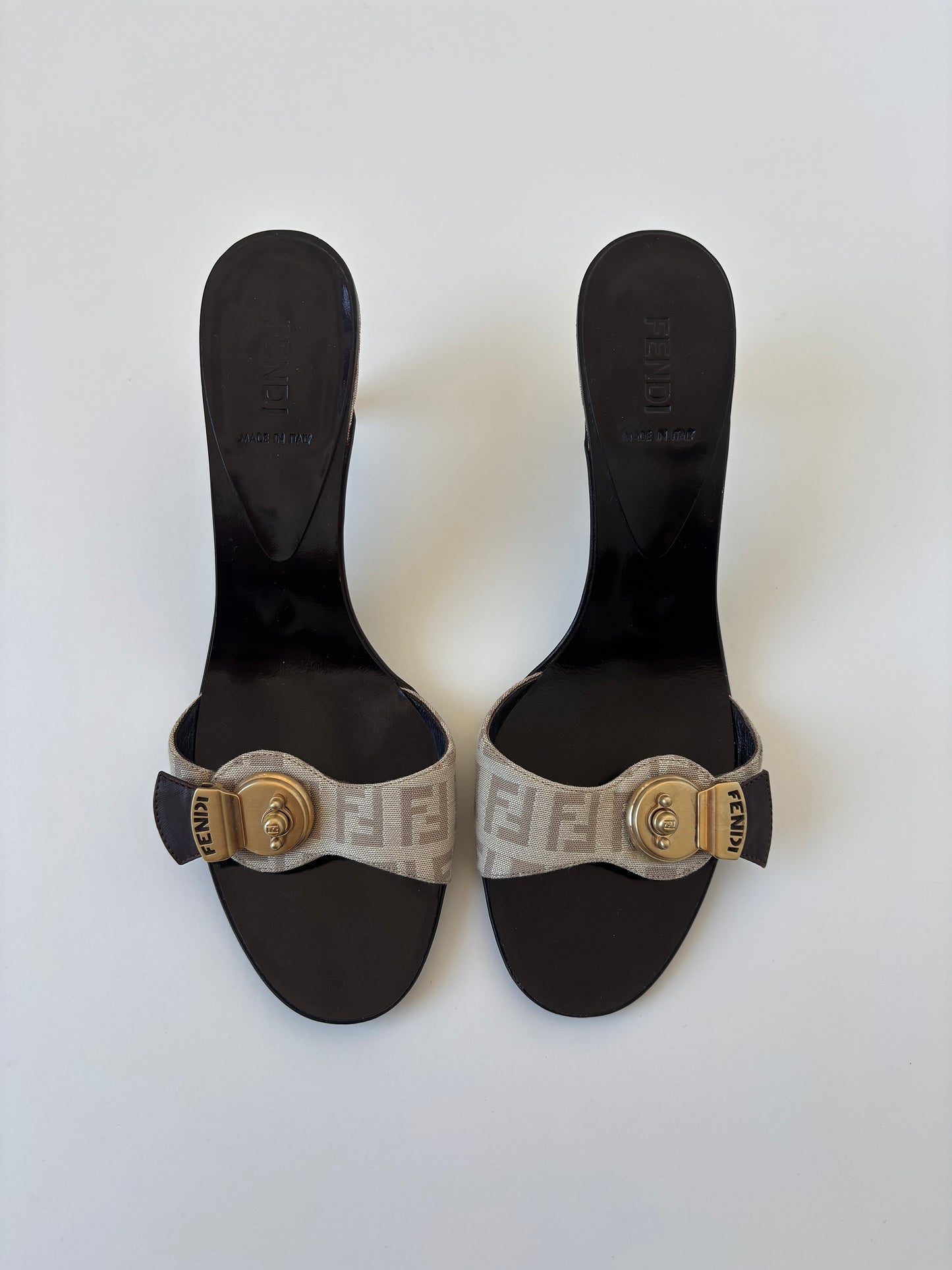 Fendi 2000s beige monogram kitten heels with cute Fendi logo lock detail