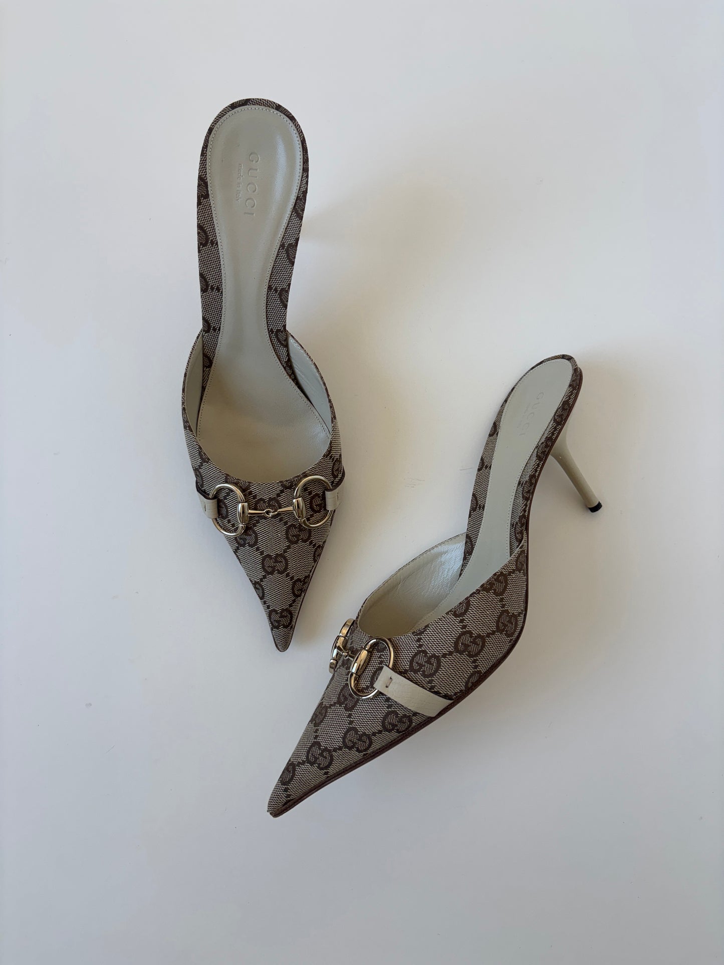 Gucci by Tom Ford 2000s beige monogram horsebit kitten heel mules (EU 40 / US 9.5)