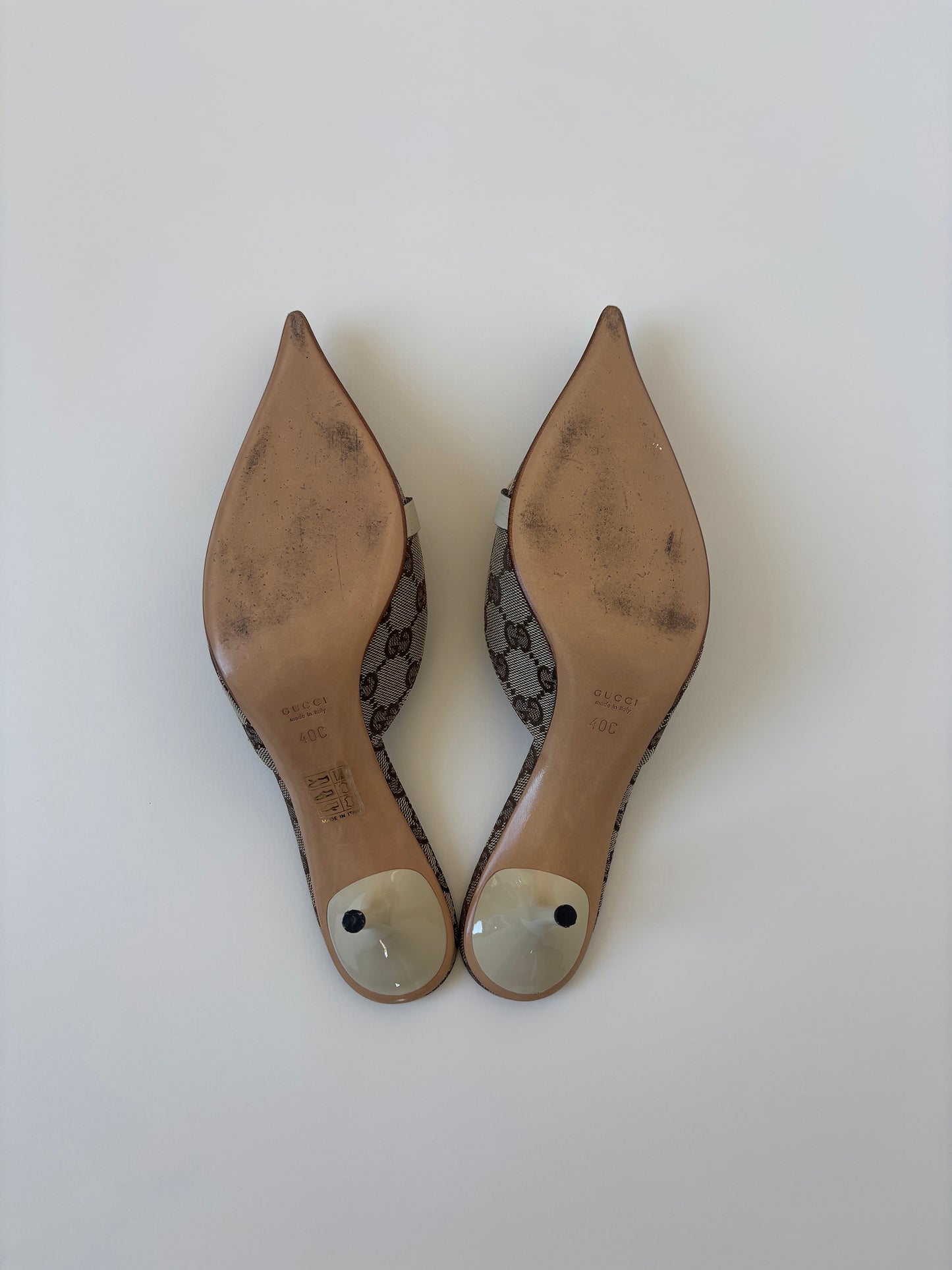 Gucci by Tom Ford 2000s beige monogram horsebit kitten heel mules (EU 40 / US 9.5)