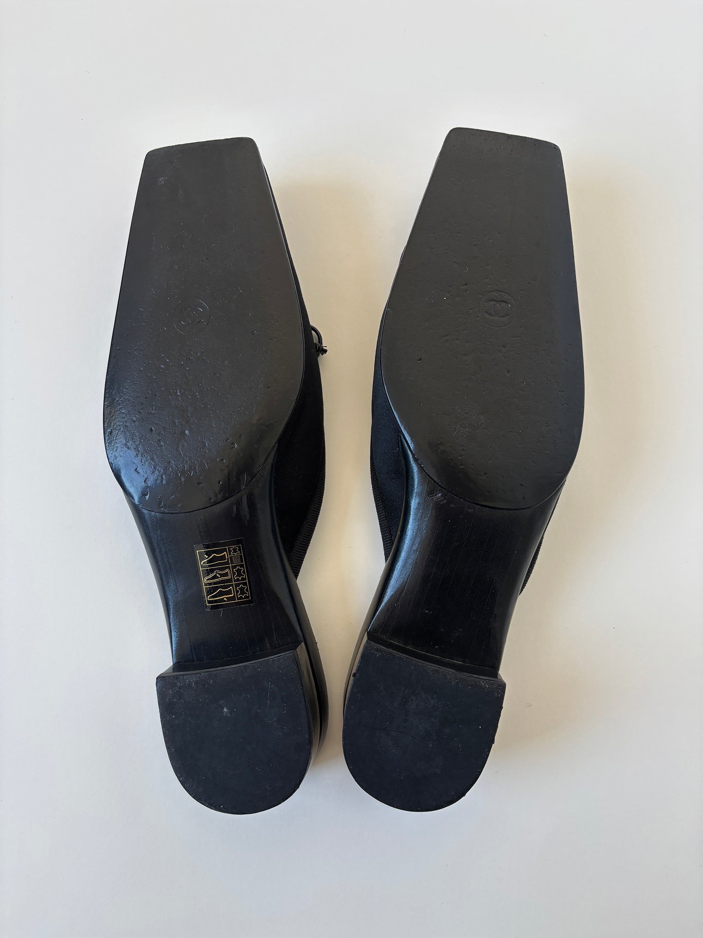 Chanel 1990s by Karl Lagerfeld CC black squared ballet satin mules (EU 39 / US 8.5)