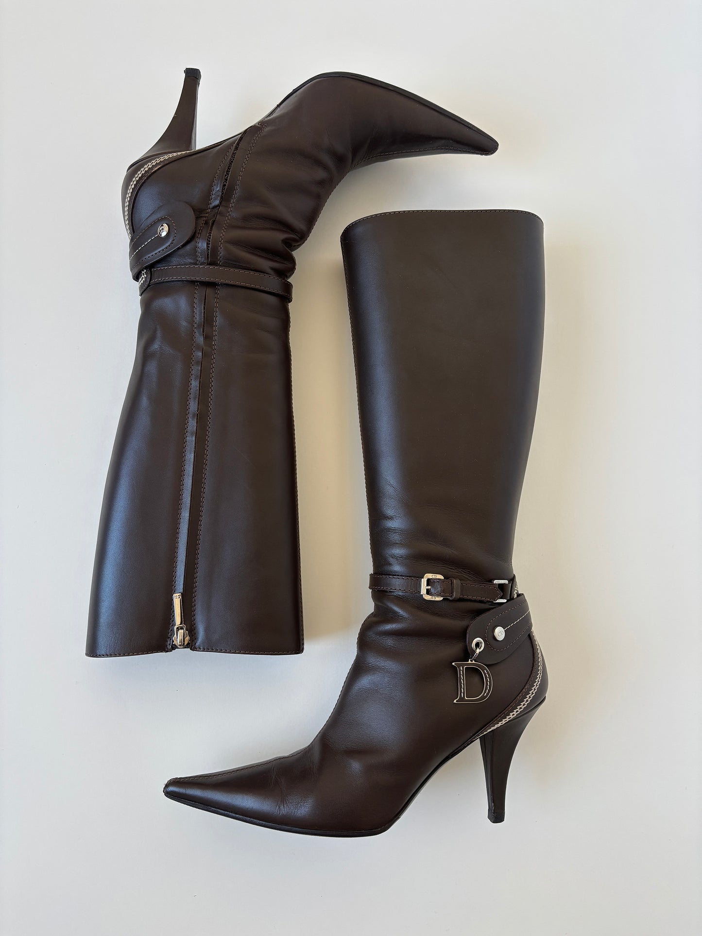 Vintage Christian Dior by John Galliano 2000s brown CD logo boots with small buckles