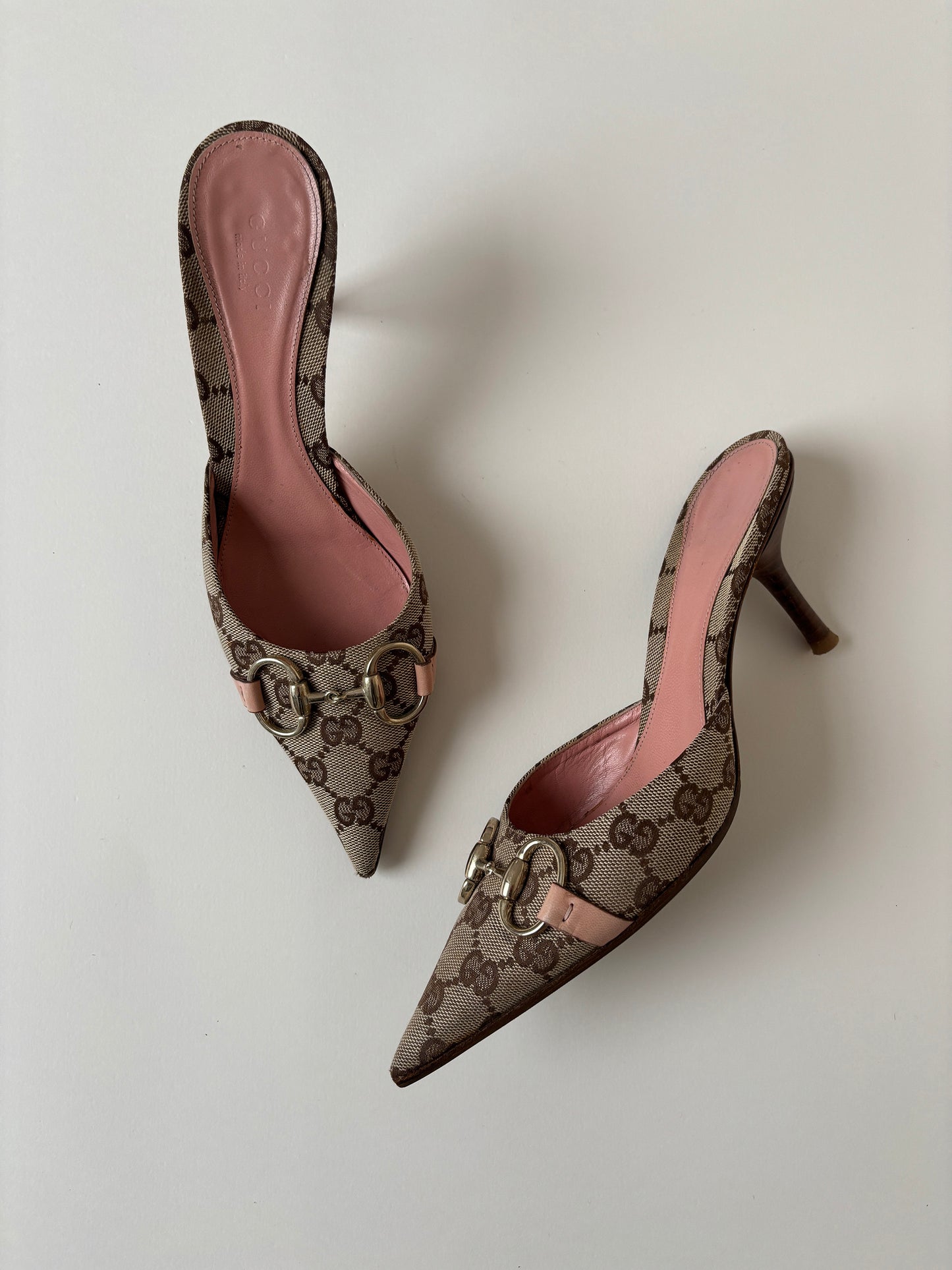 Vintage Gucci 2000s by Tom Ford pink horsebit monogram mules. Very rare model.