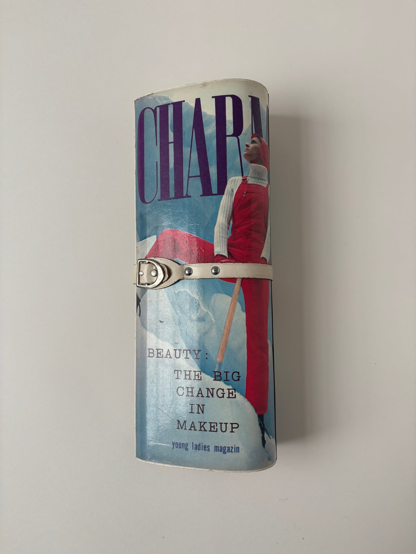Vintage 70s magazine clutch "CHARMUP"