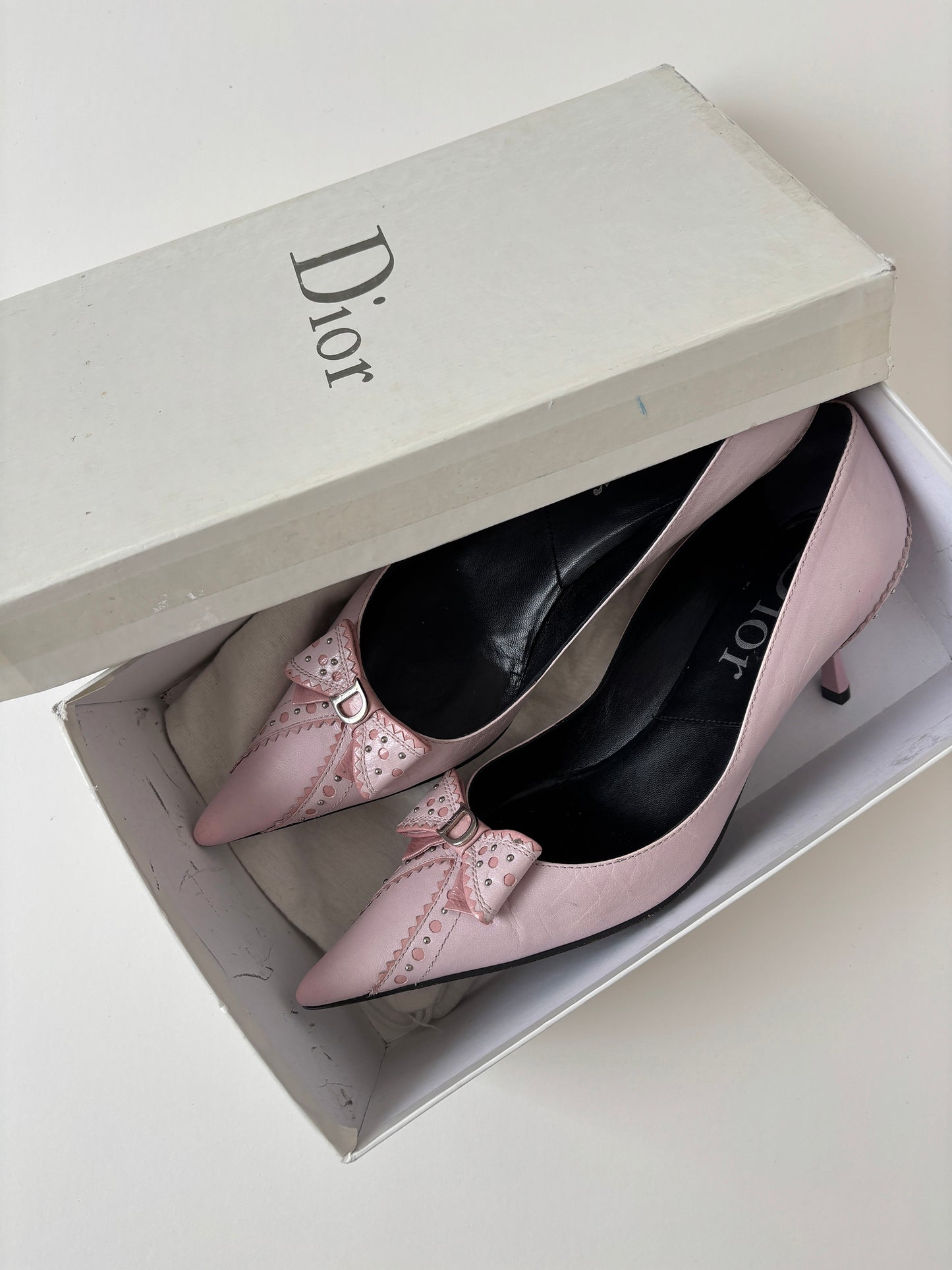 Christian Dior by John Galliano 2000s D Trick pink bow kitten heels (EU 37,5 / US 7)
