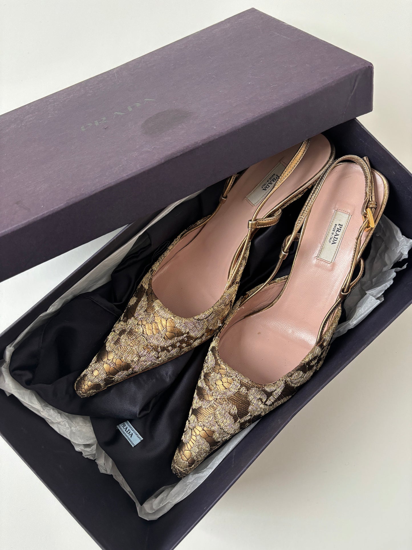 Prada 2000s golden lace kitten heel slingbacks (EU 36 / US 5.5)