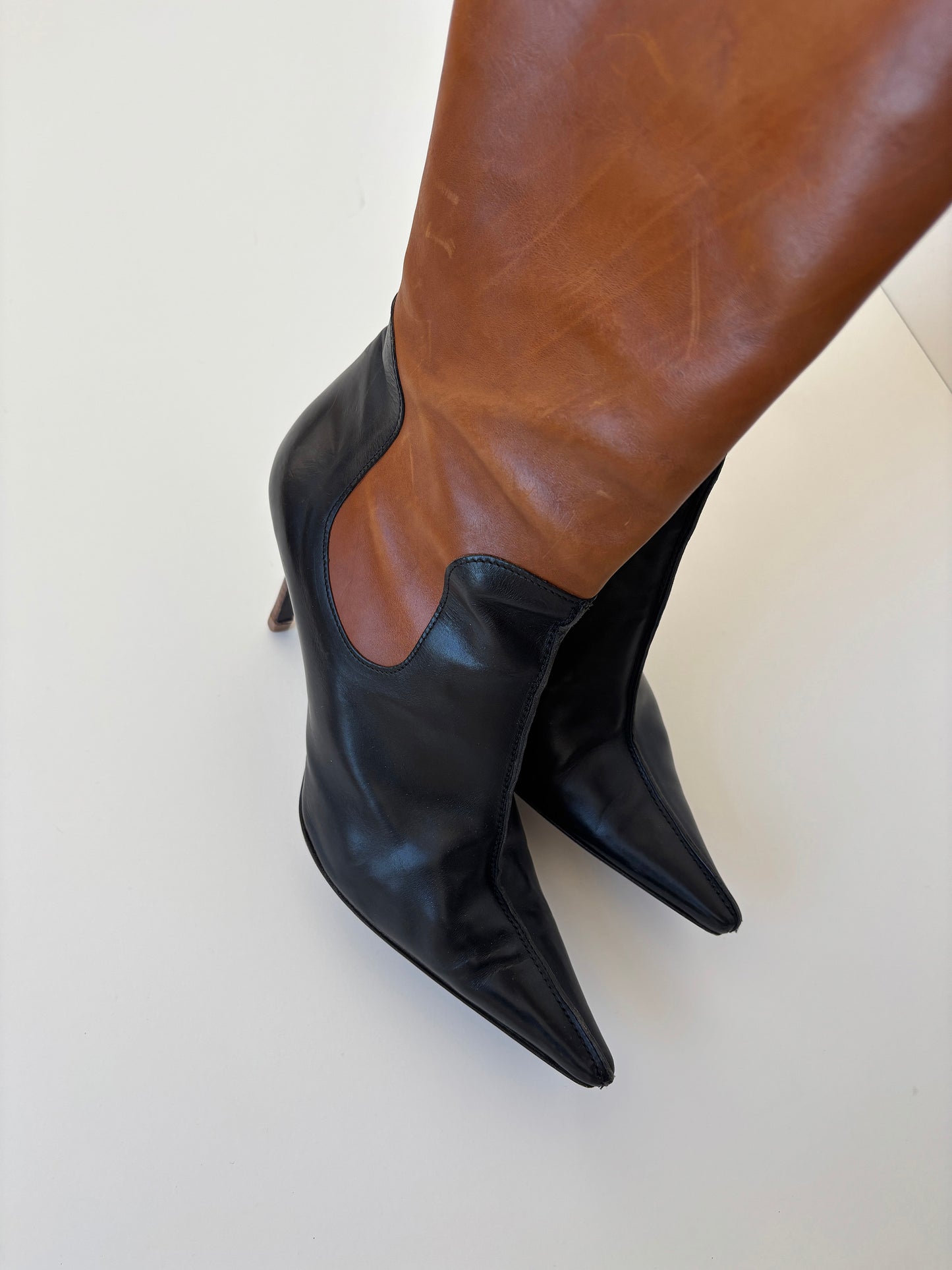 Dolce & Gabbana 2000s tan O-ring boots (EU 41 / US 10)