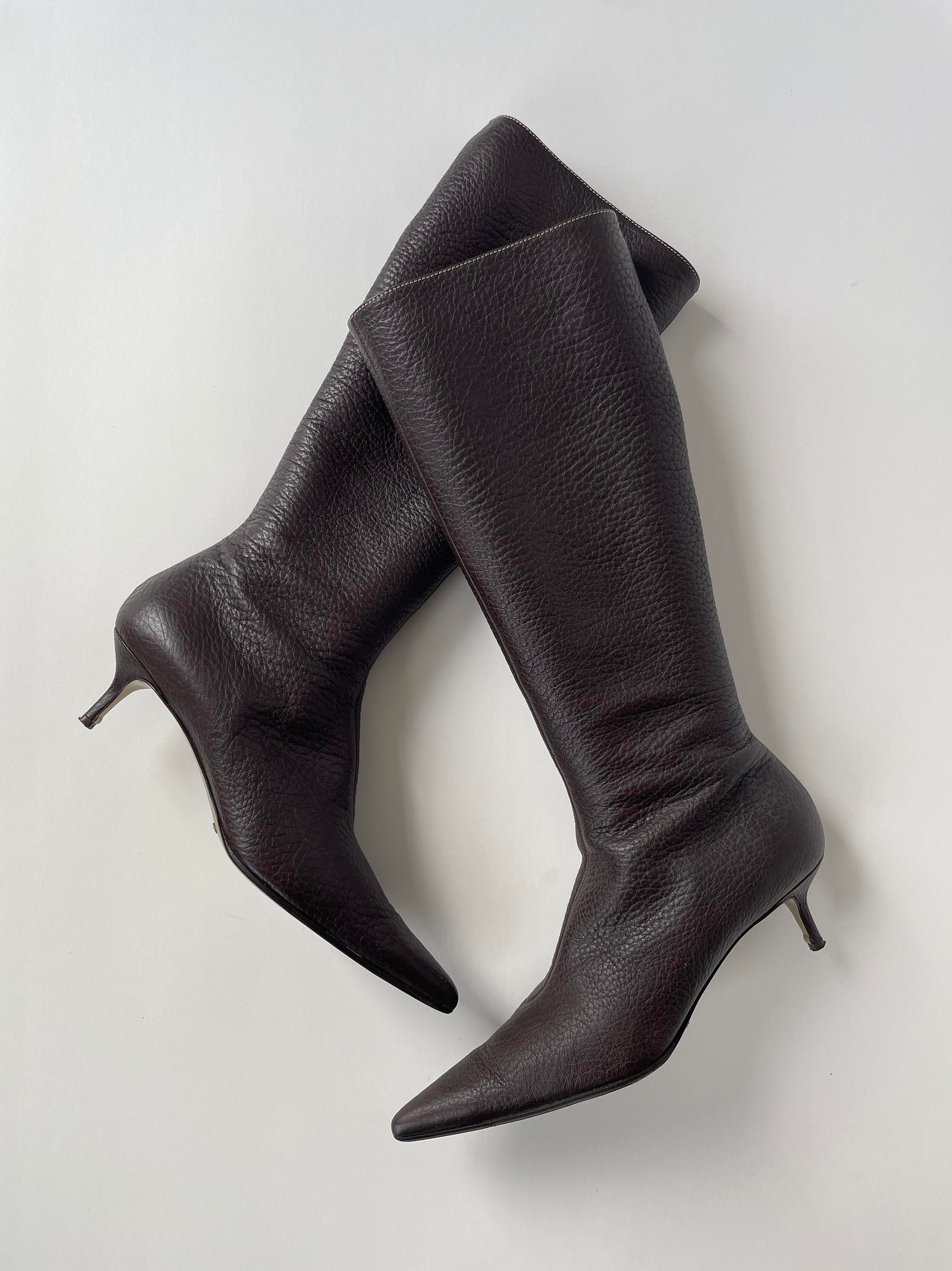 Vintage Dolce & Gabbana  brown kitten heel boots