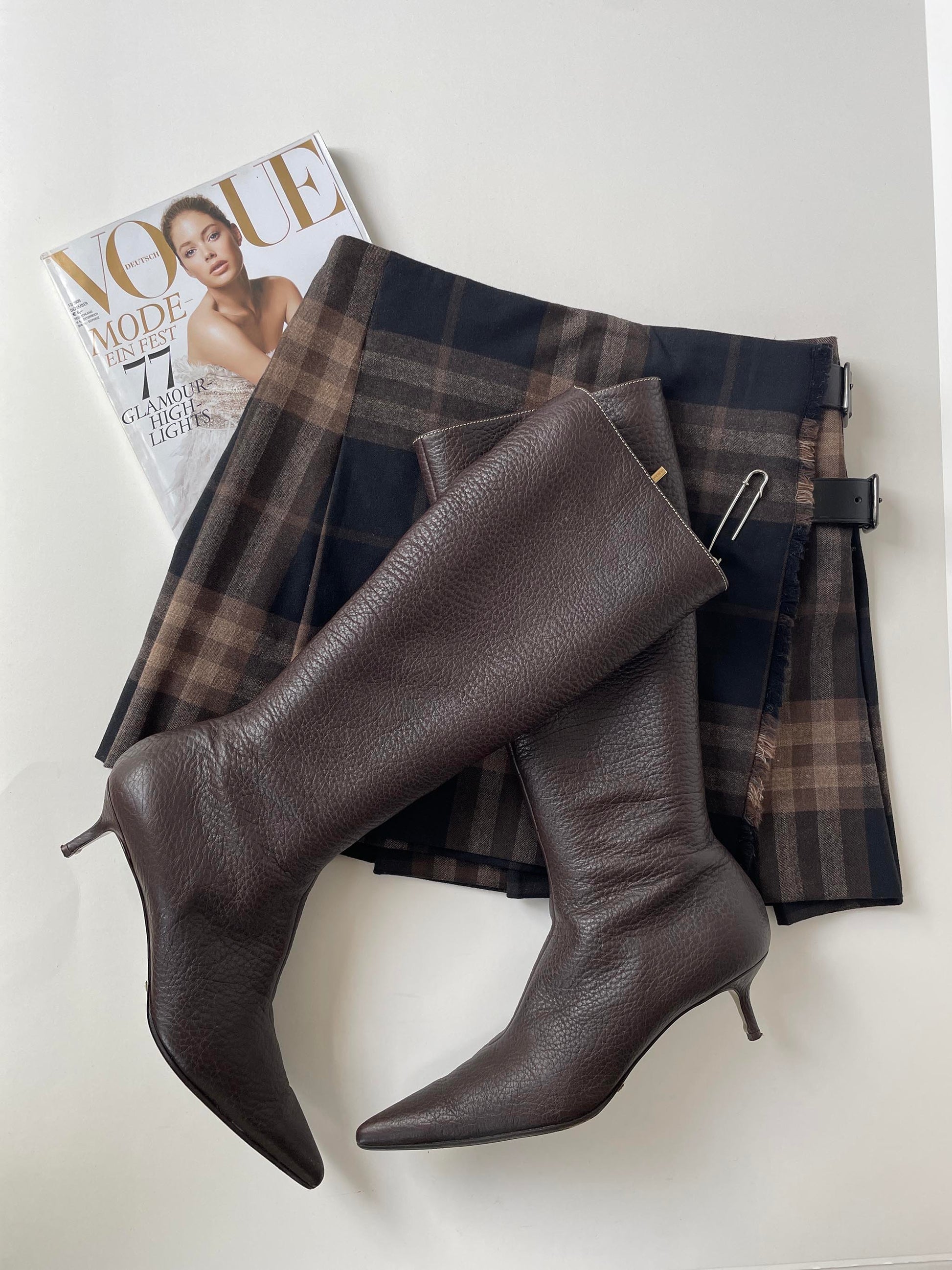 Vintage Burberry Brit brown wool mini skirt