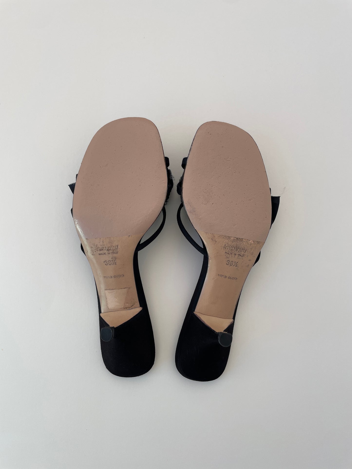 Miu Miu floral black silk roses kitten heels (EU 38,5 / US 8)