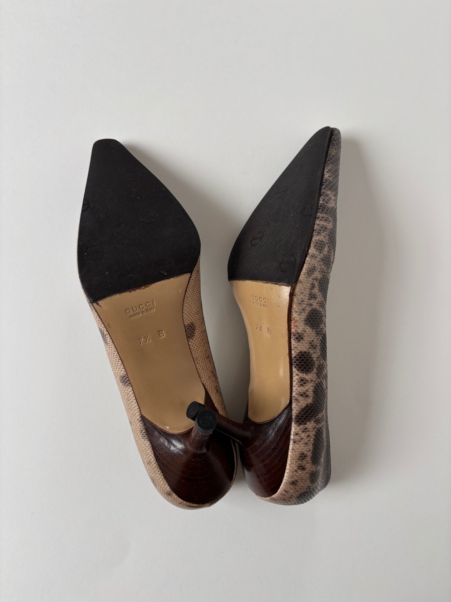 Gucci by Tom Ford 1990s beige python kitten heel pumps (EU 38 / US 7.5)
