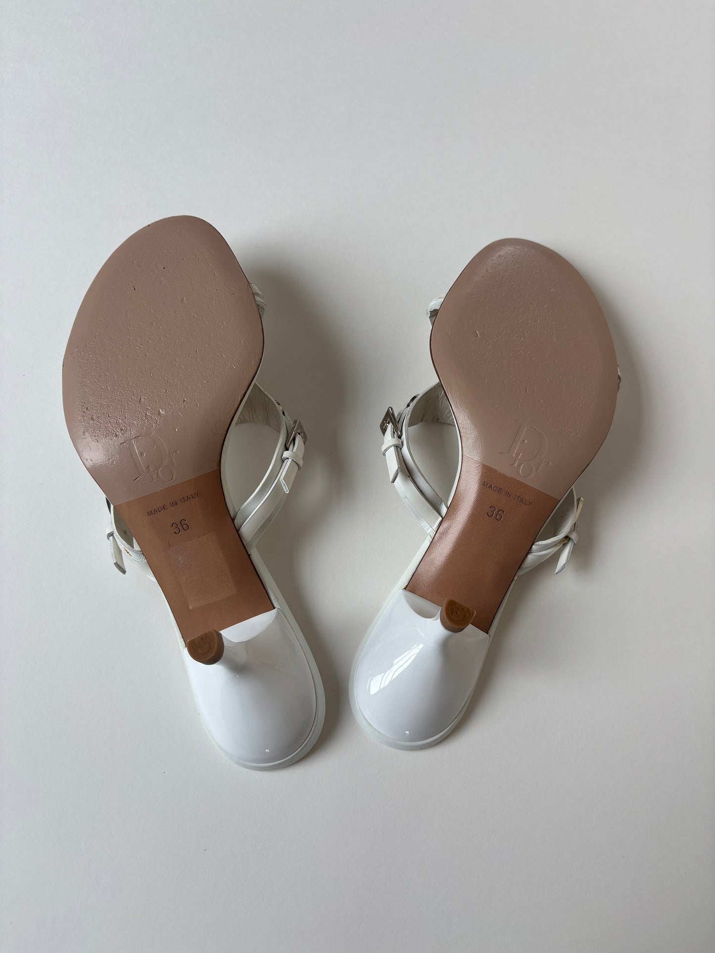Christian Dior iconic F/W 2003 by John Galliano white bondage kitten heels (EU 36 / US 5.5)
