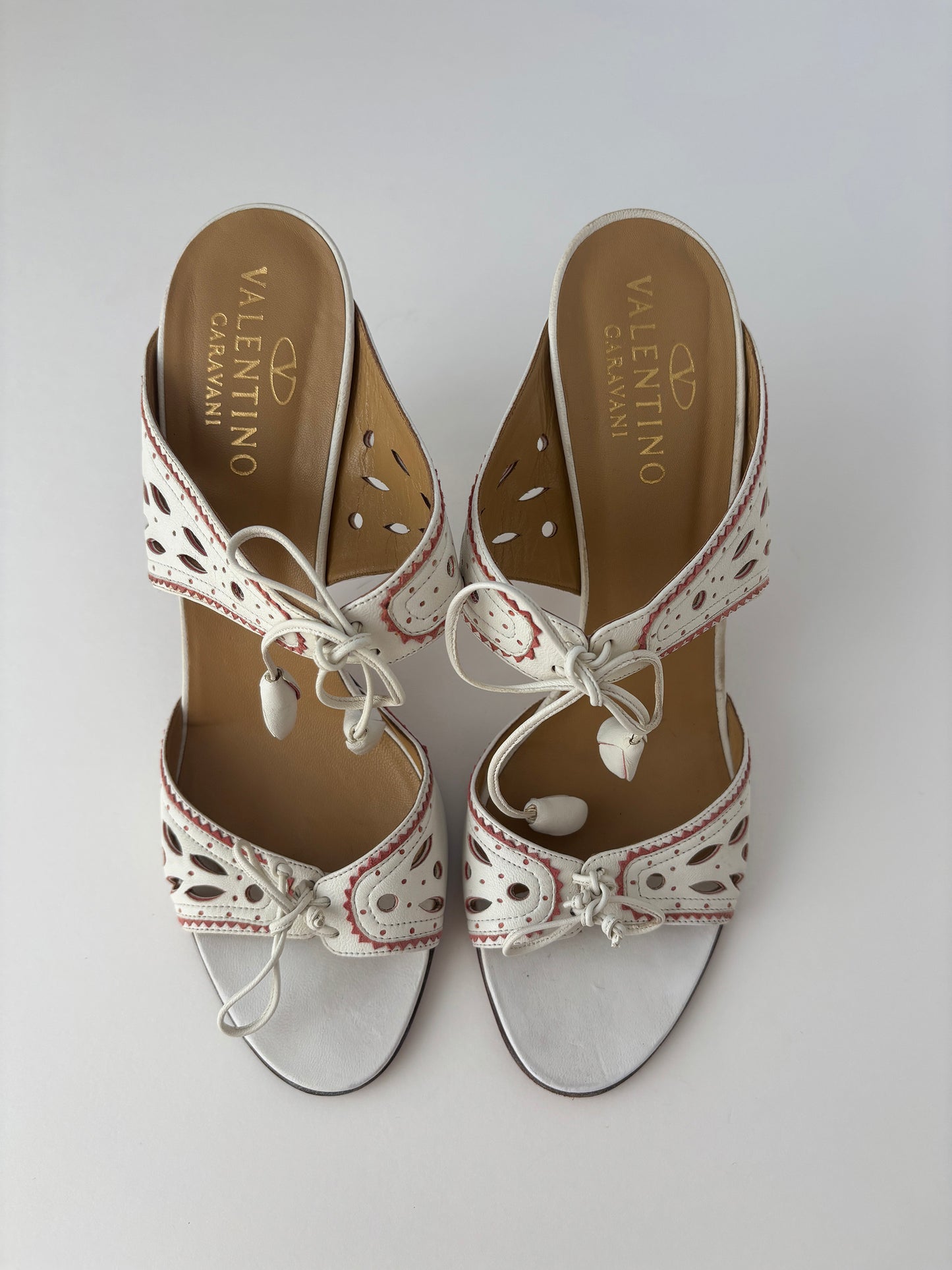 Valentino Garavani 2000s white eyelet bow sandal heels (EU 41 / US 10.5)