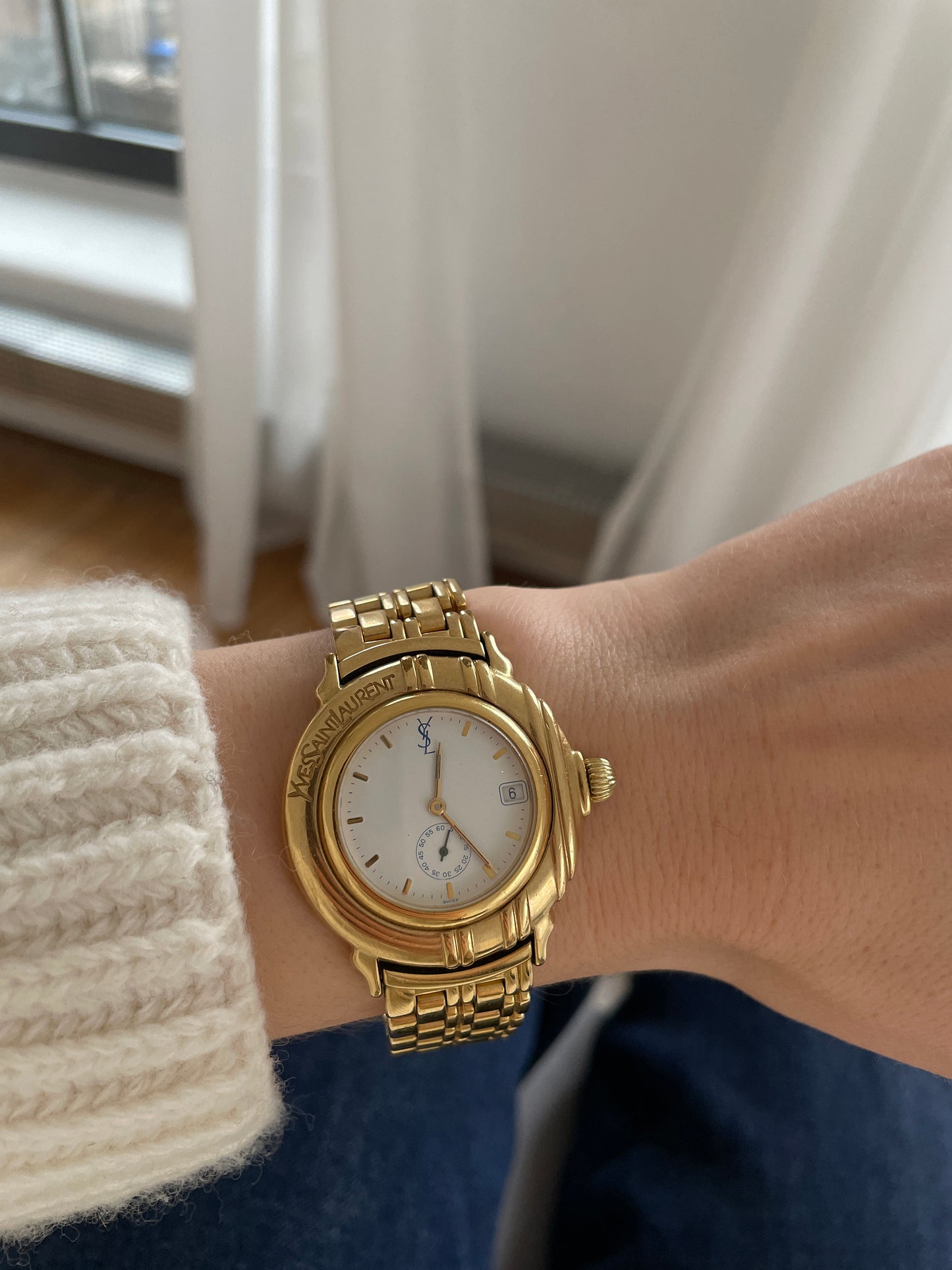 Vintage YSL 1990s iconic gold pleated watch with metal band