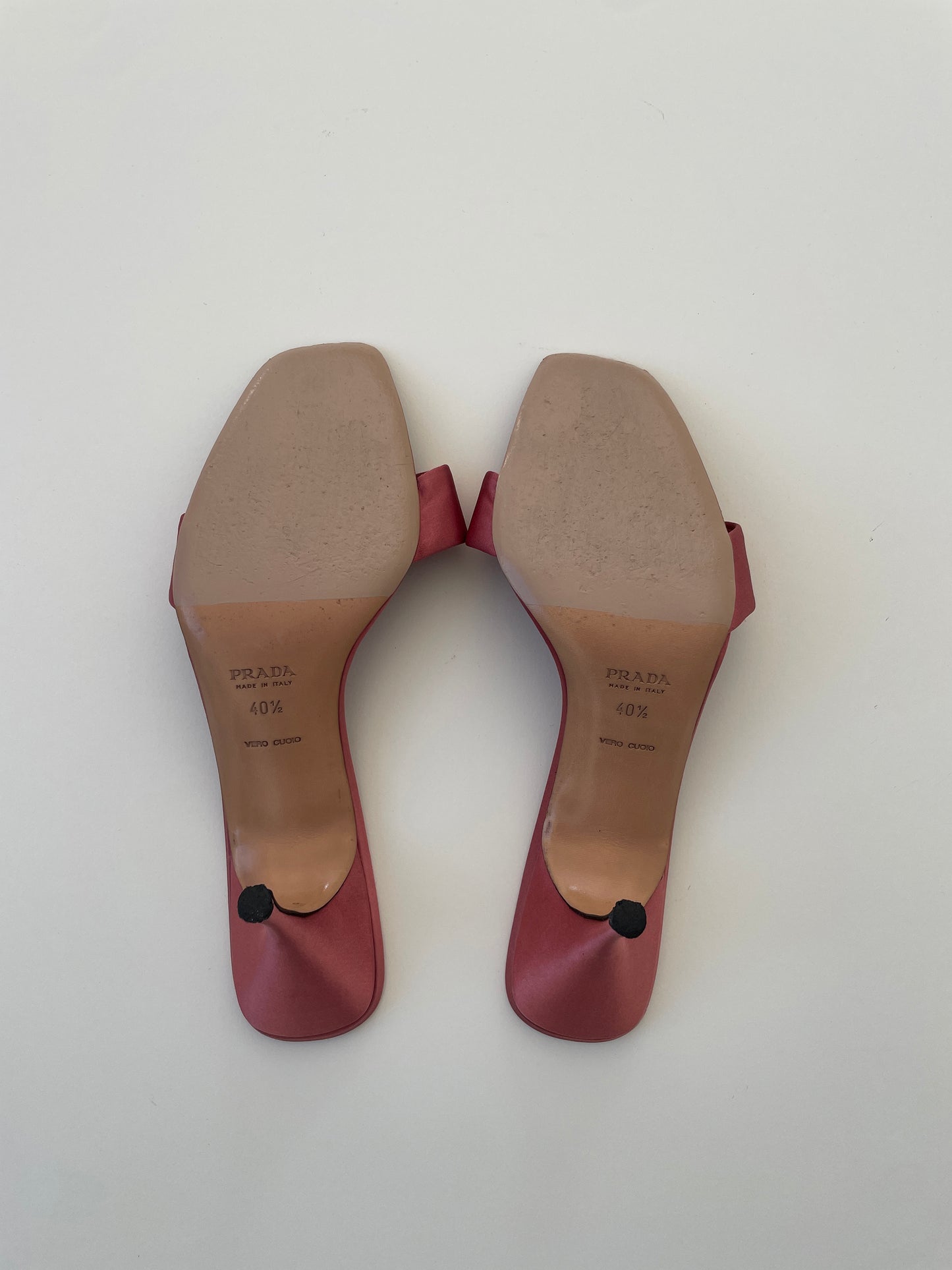 Prada 1990s minimalistic rose hip silk sandal heels (EU 40,5 / US 10)