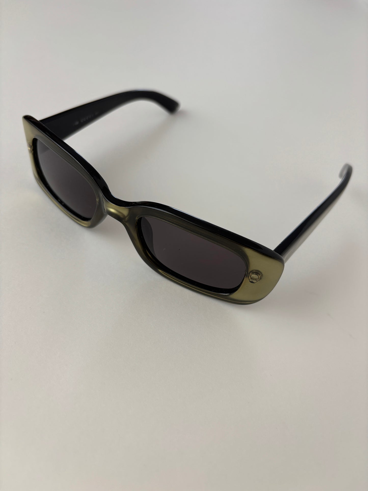 Gucci by Tom Ford 1990s shiny olive slim sunglasses