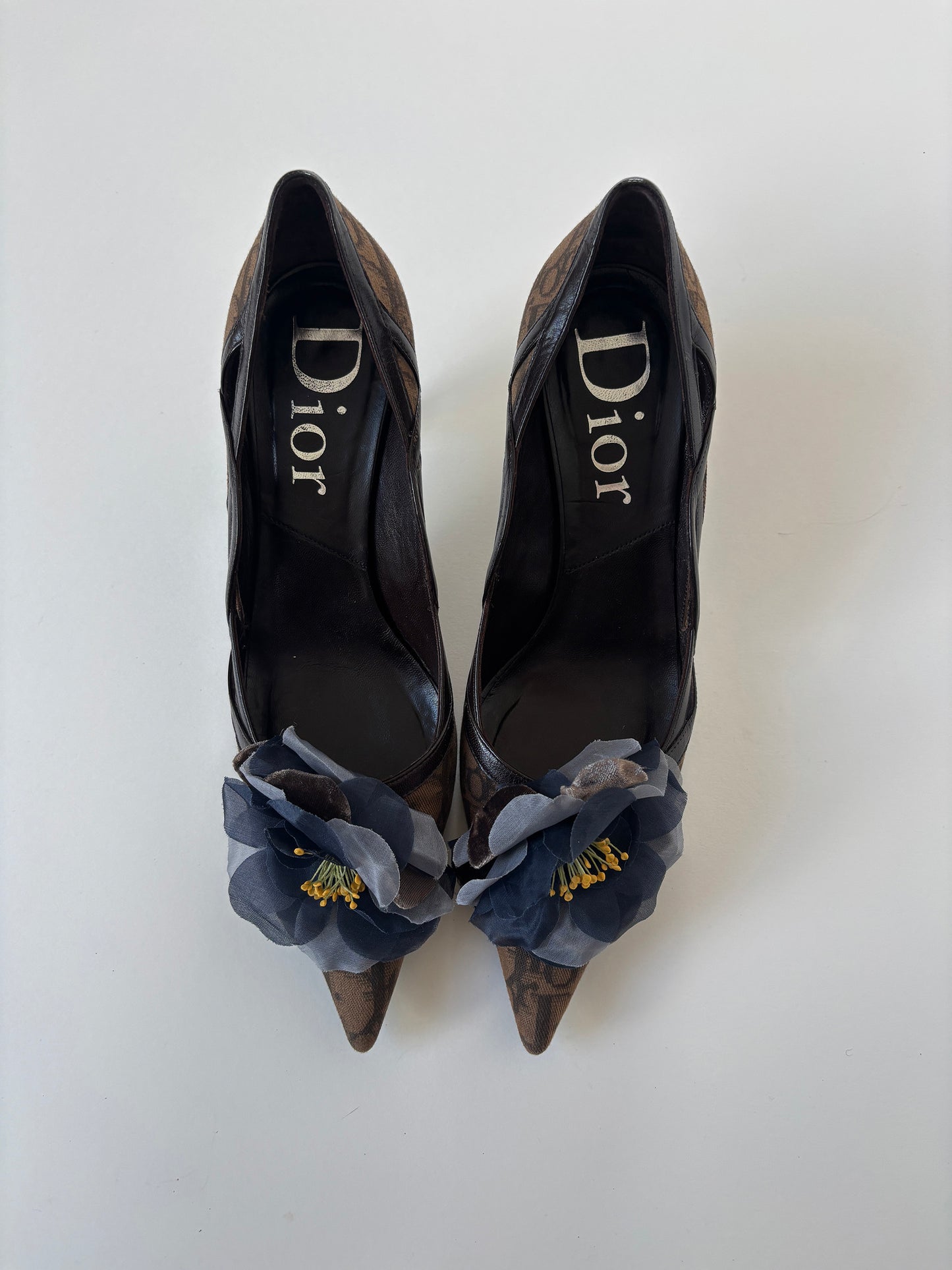 Christian Dior 2000s by John Galliano brown trotter monogram flower pumps (EU 37 / US 6.5)