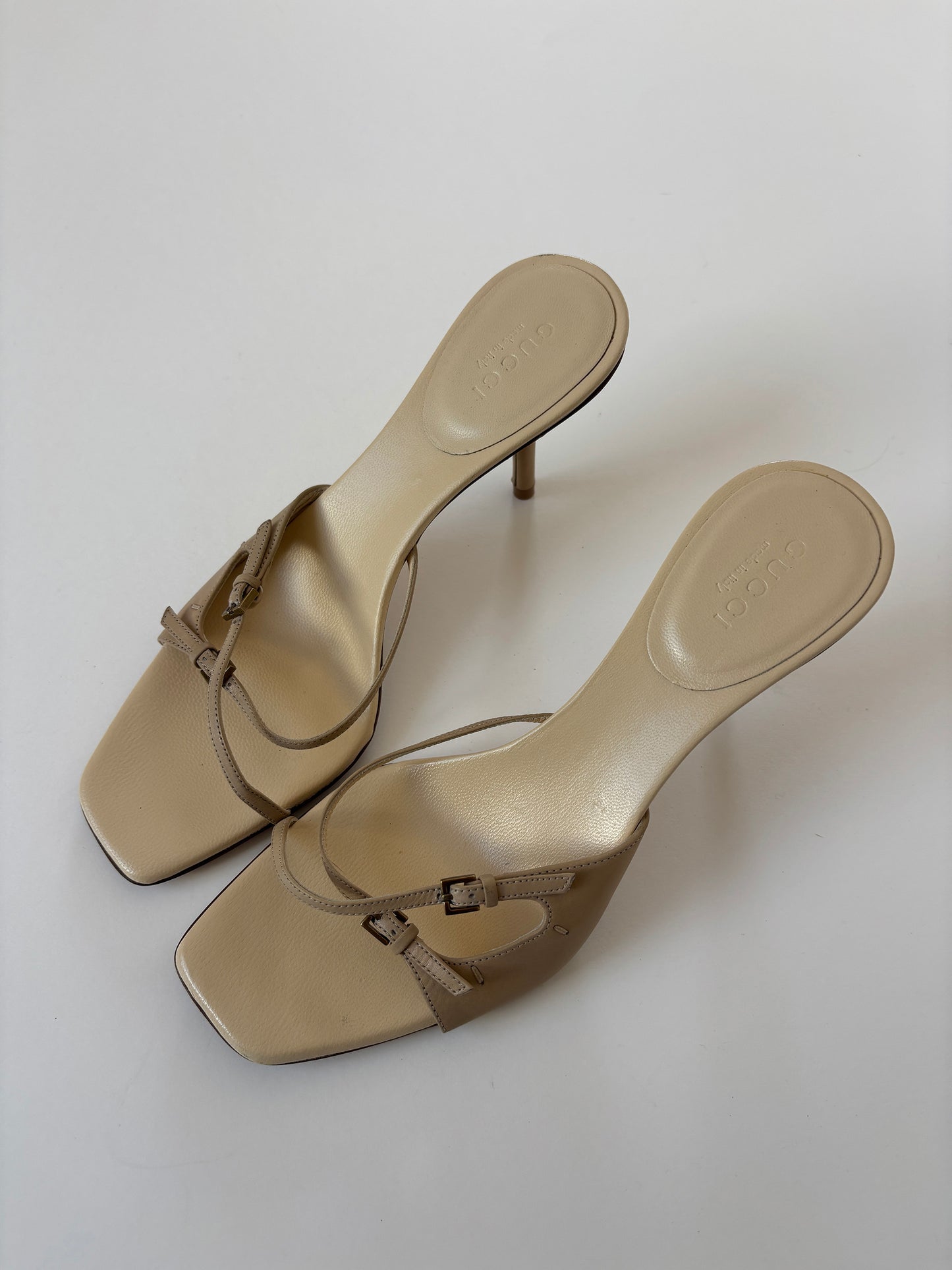 Gucci by Tom Ford 2000s beige minimalistic strappy heels (EU 36 / US 5.5)