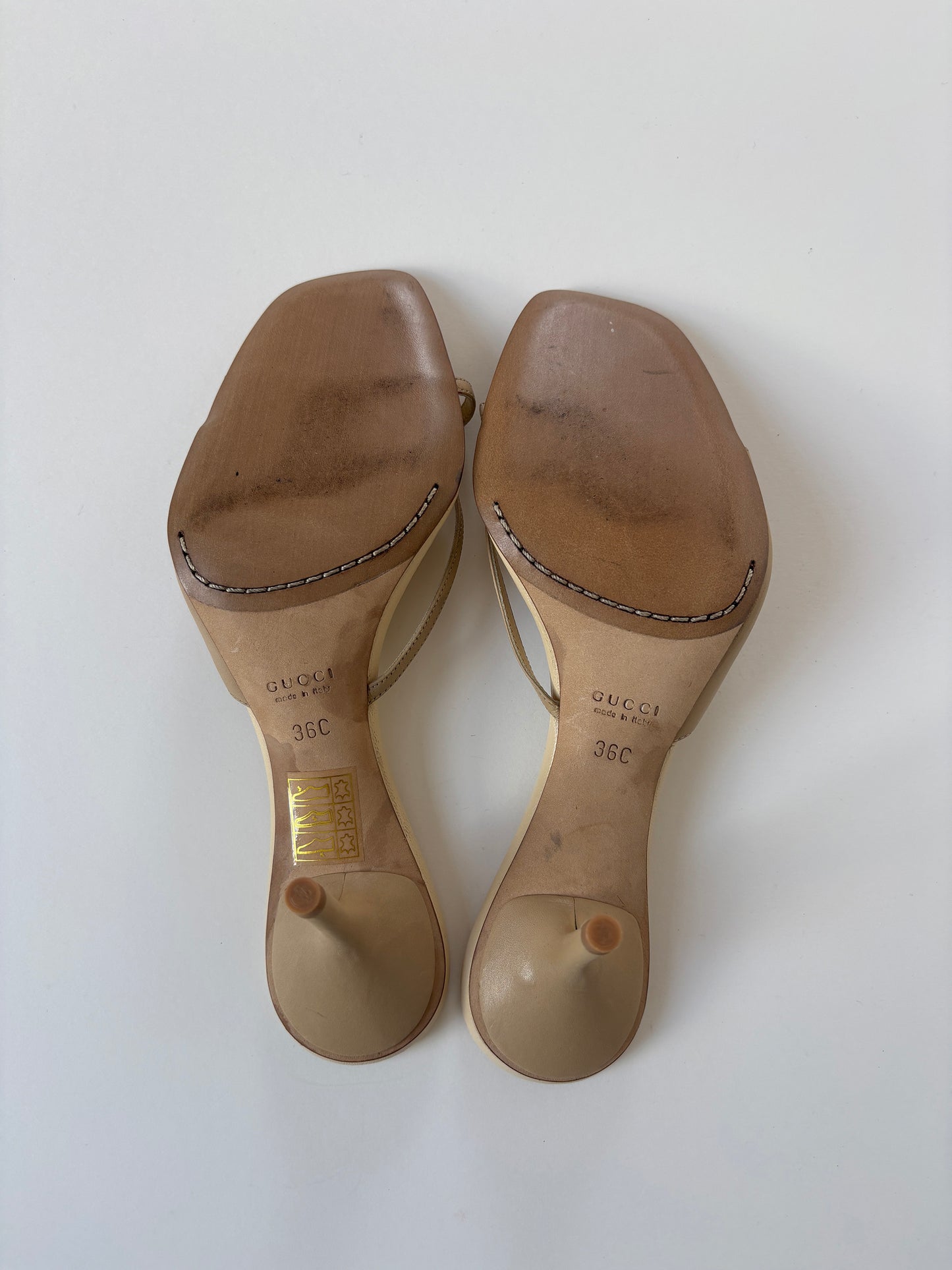 Gucci by Tom Ford 2000s beige minimalistic strappy heels (EU 36 / US 5.5)