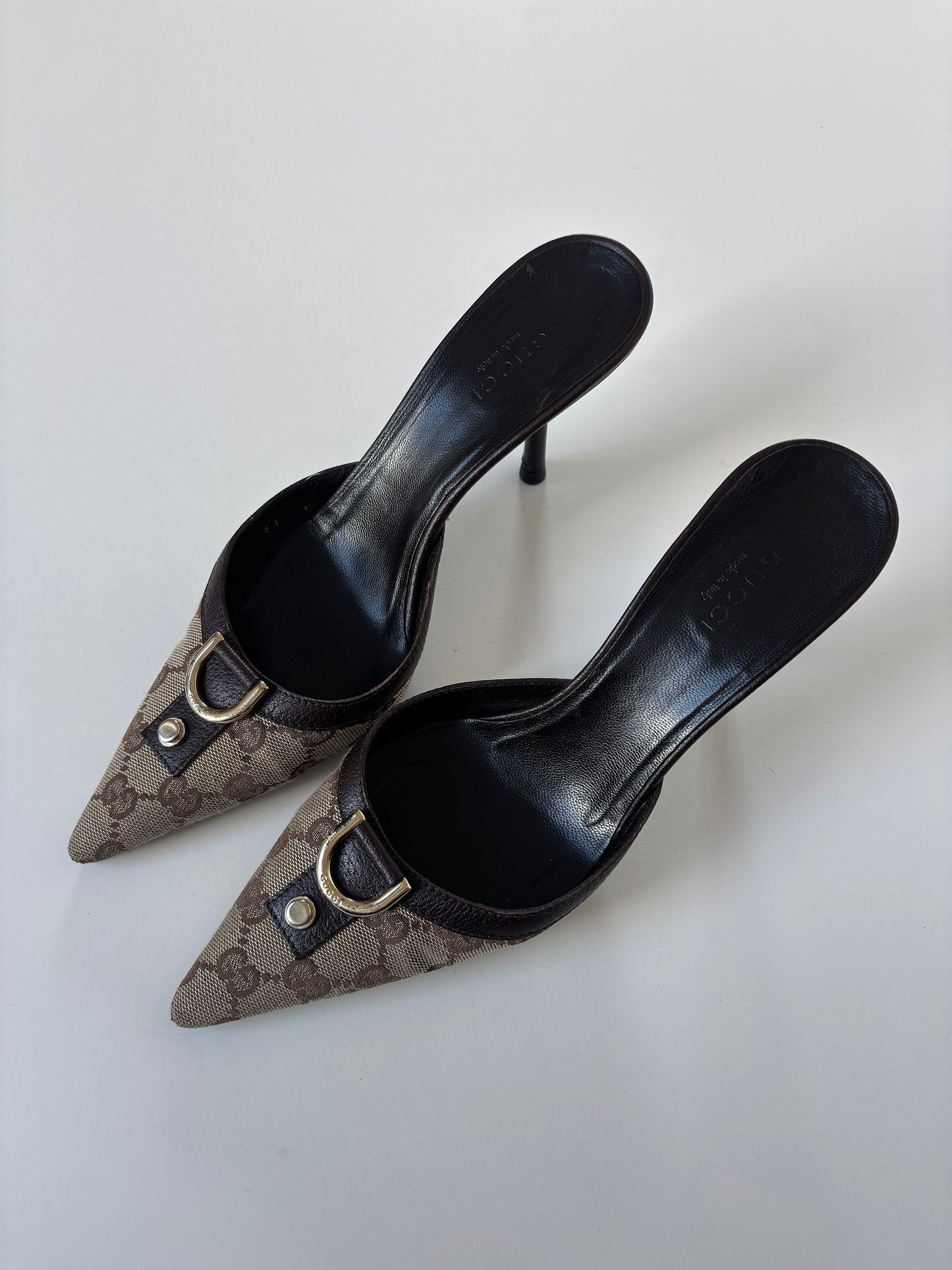 Gucci by Tom Ford 2000s brown D-Ring monogram mules (EU 37/ US 6.5)