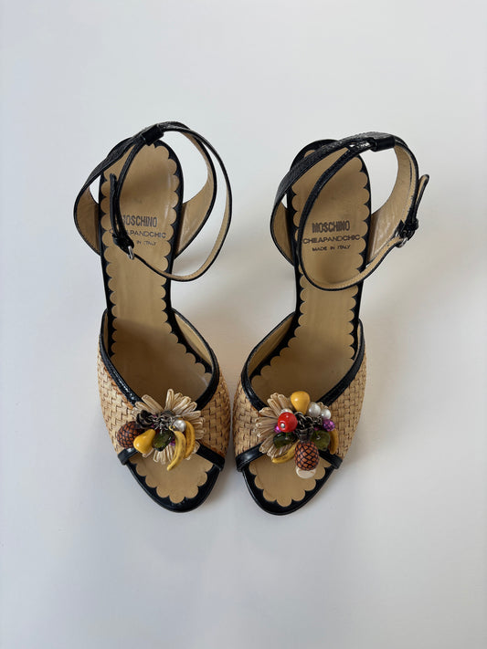 Moschino 2000s raffia fruits heels (EU 38 / US 7.5)