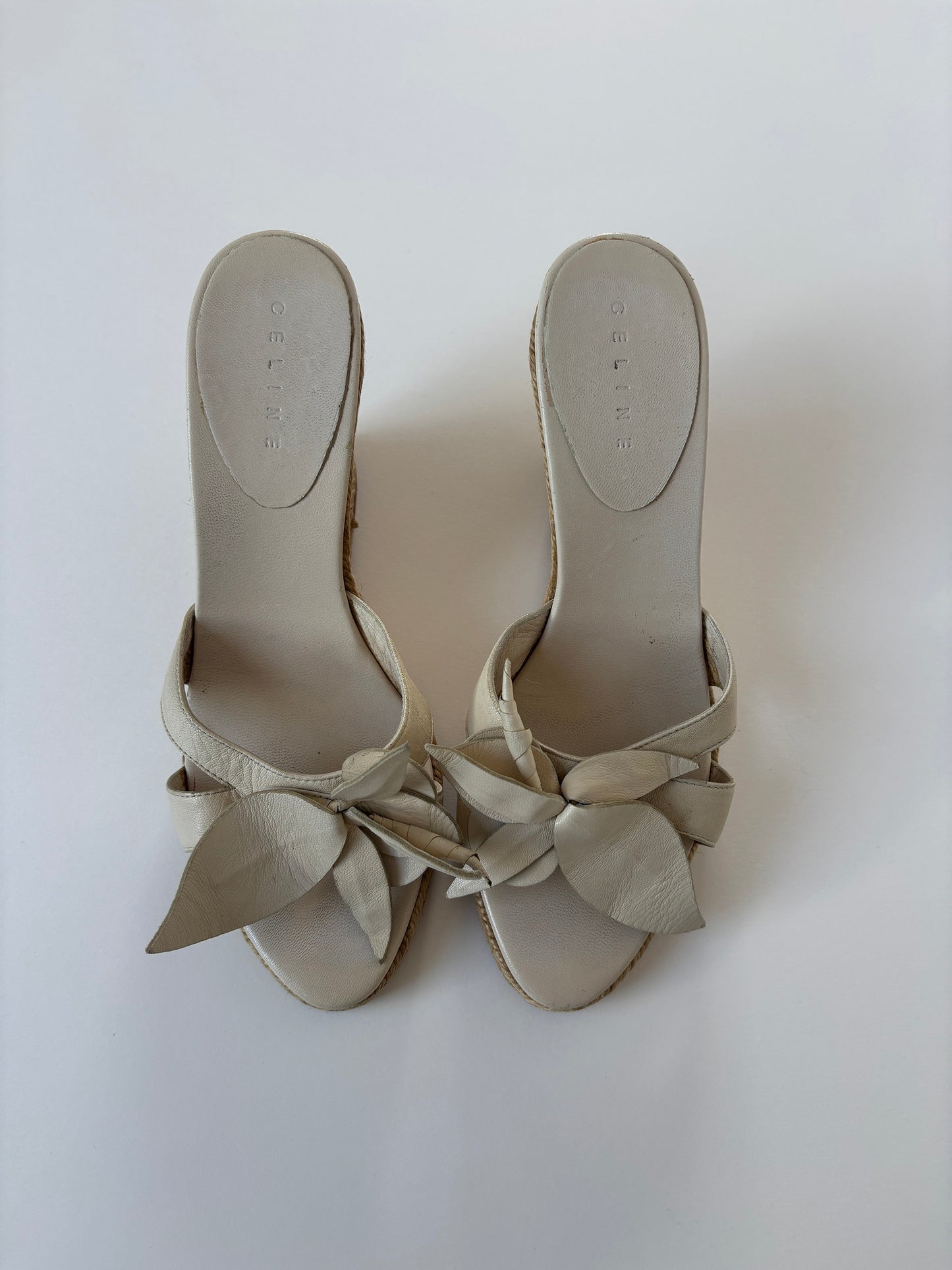 Celine 2000s cream white floral raffia wedges (EU 37,5 / US 7)