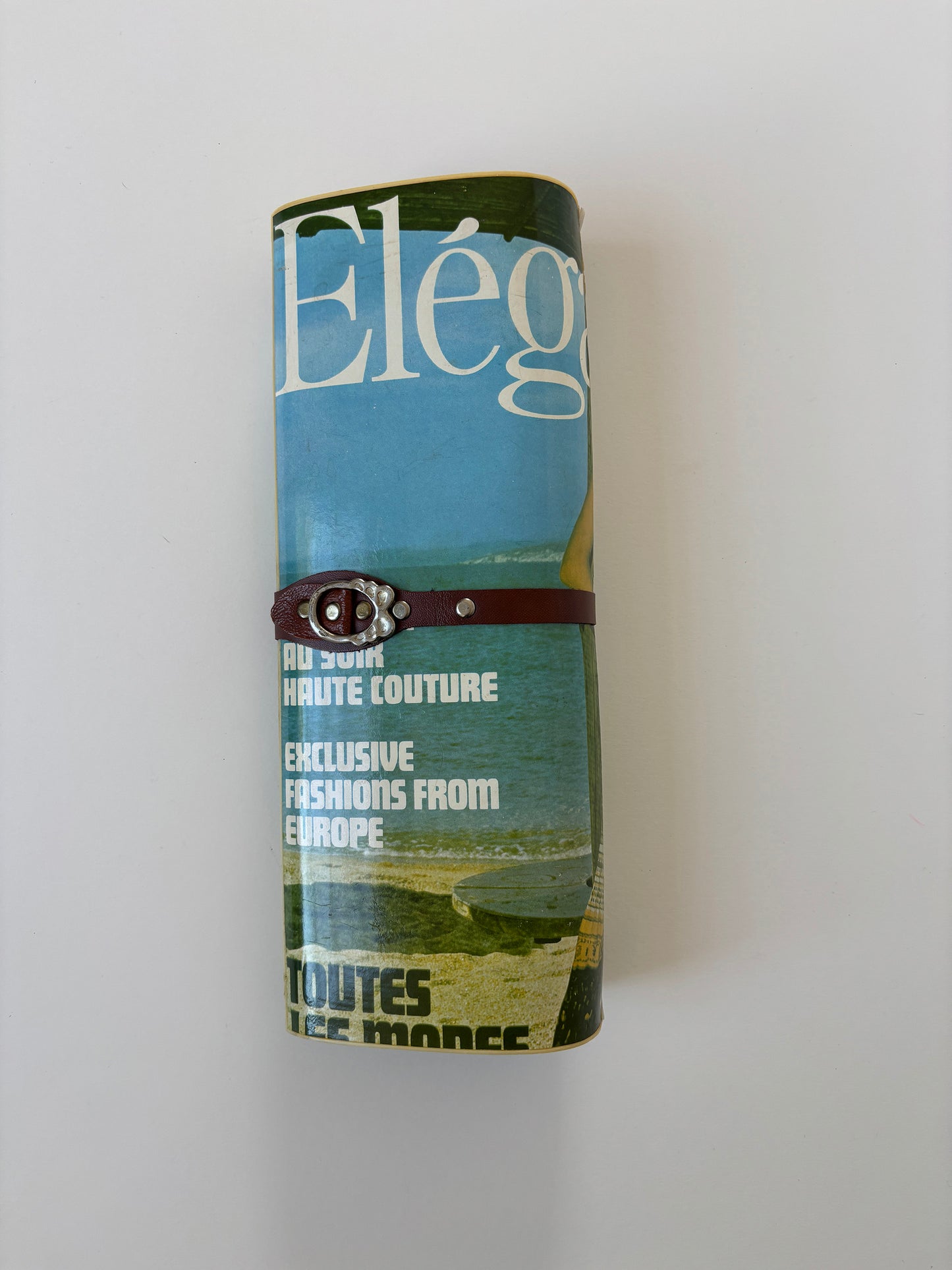 Vintage 70s magazine clutch "ELEGANCE"