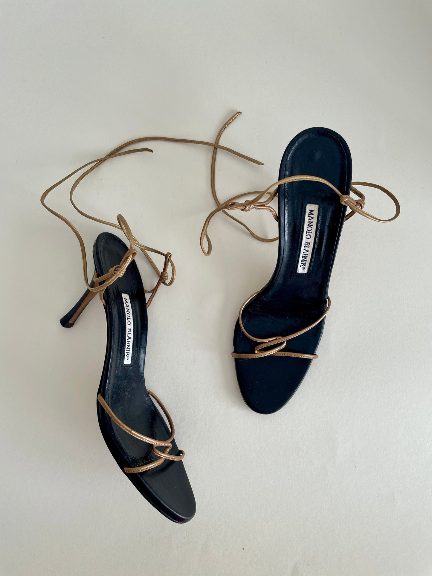 Manolo Blahnik skinny strap sandal heels (EU 39,5 / US 8,5)