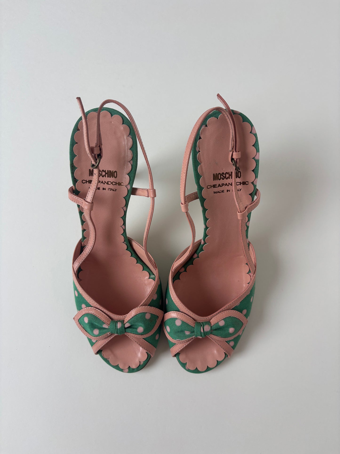 Moschino 2000s pink polka dot bow heels (EU 37,5 / US 7)