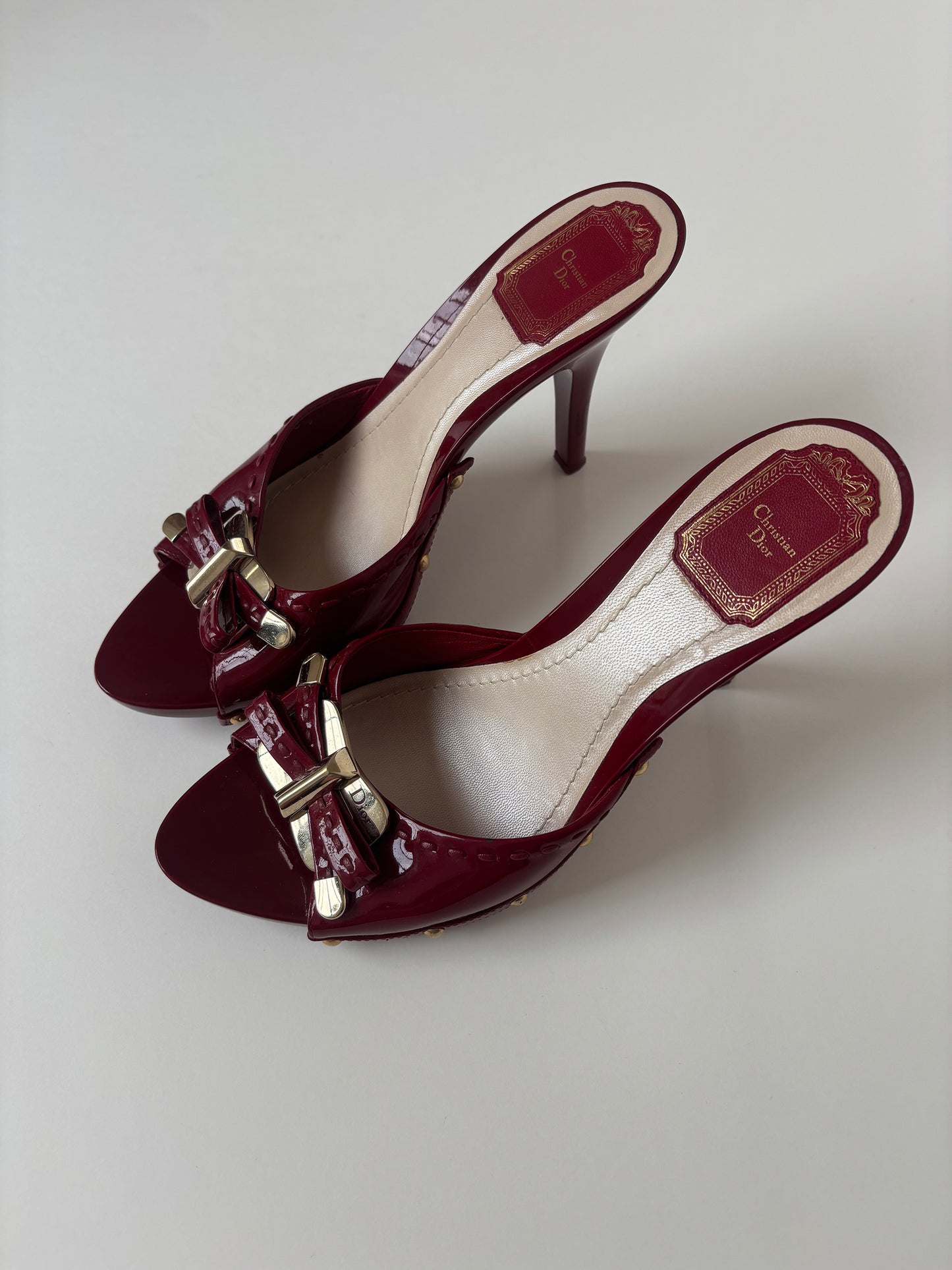 Christian Dior 2000s by John Galliano cherry red patent leather bow platform heels (EU 40,5 / US 10)