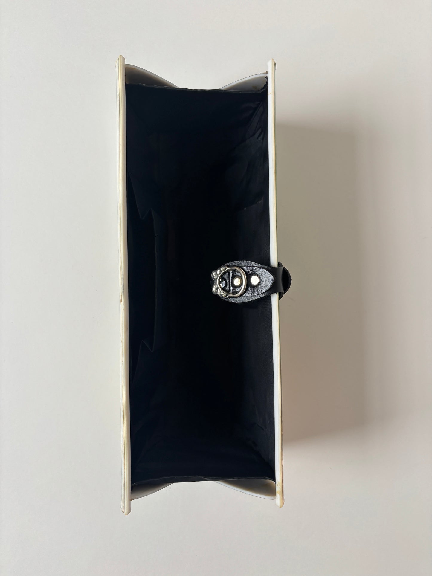 Vintage 70s magazine clutch "ELEGANCE"