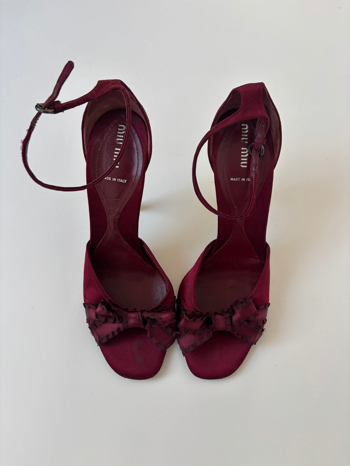 Miu Miu 2000s burgundy satin bow heels (EU 41 / US 10.5)