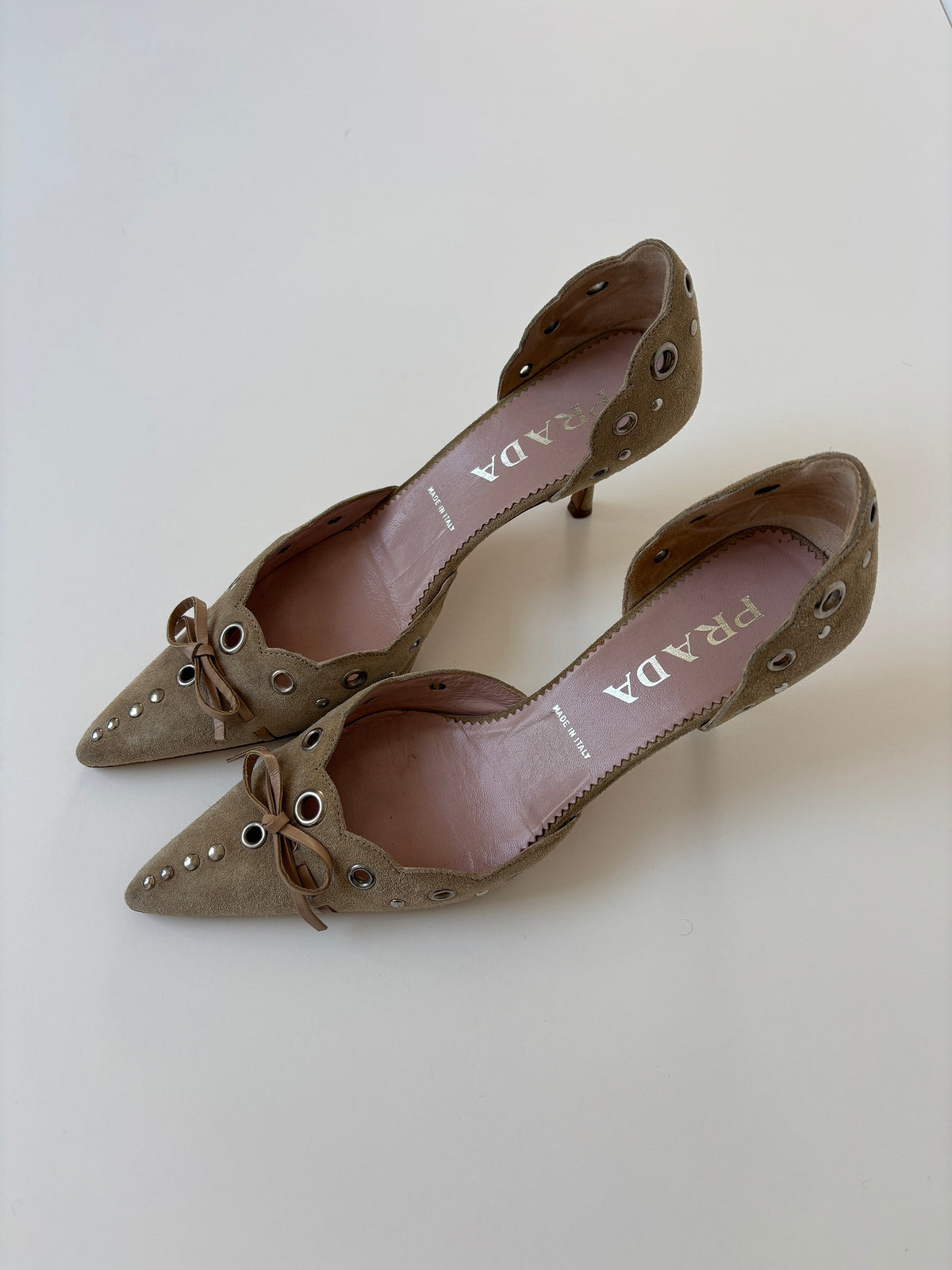 Prada 2000s suede beige eyelet bow D'Orsay heels (EU 35,5 / US 5)