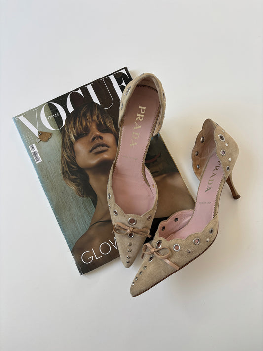 Prada 2000s suede beige eyelet bow D'Orsay heels (EU 35,5 / US 5)