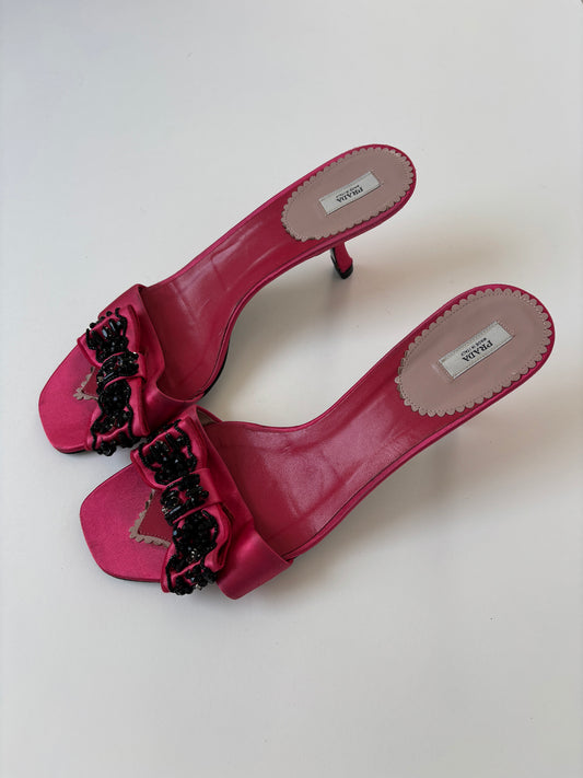 Prada 2000s pink satin bow kitten heels (EU 40 / US 9.5)