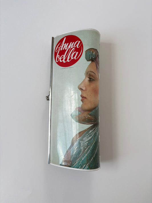 Vintage 70s magazine clutch "ANNA BELLA"