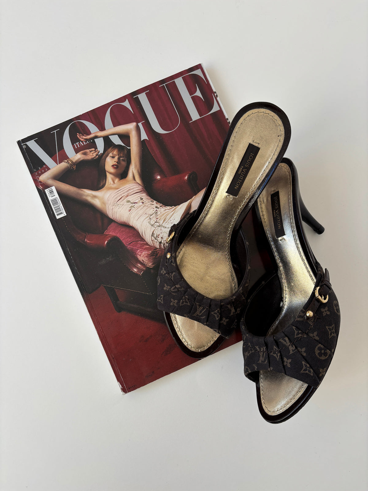 Louis Vuitton by Marc Jacobs brown monogram kitten heels (EU 37,5 / US 7)
