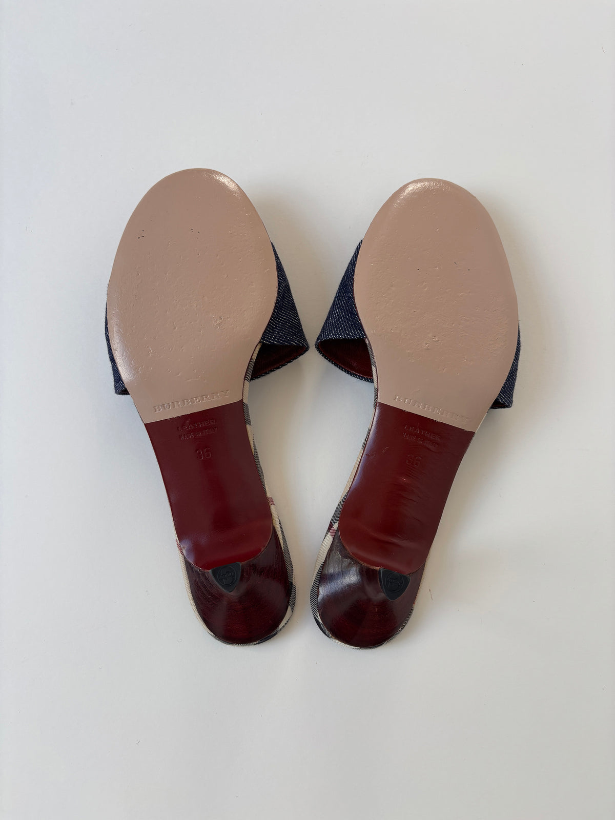 Burberry 2000s denim tartan kitten heels (EU 36 / US 5.5)