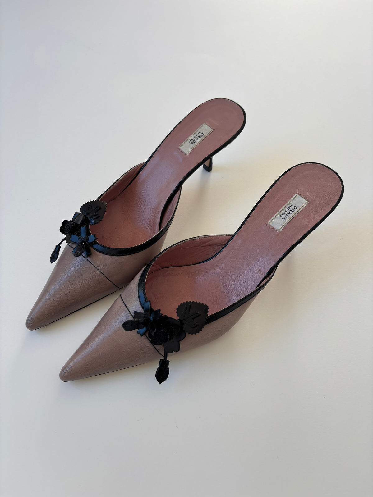 Prada 2000s dusty pink floral mules UNWORN (EU 37 / US 6.5)